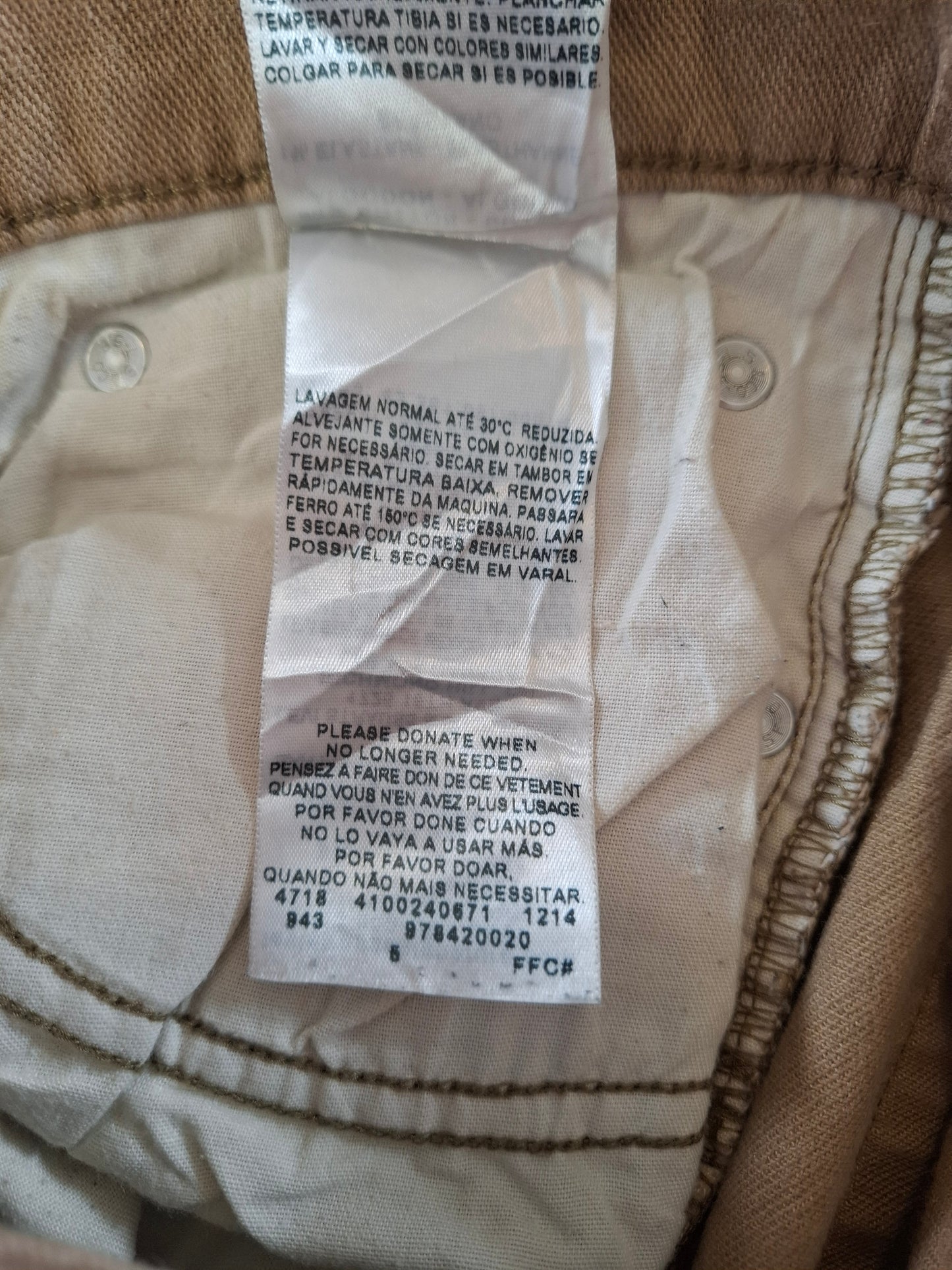 000172 Levi's Jeans size 18 Regular Khaki