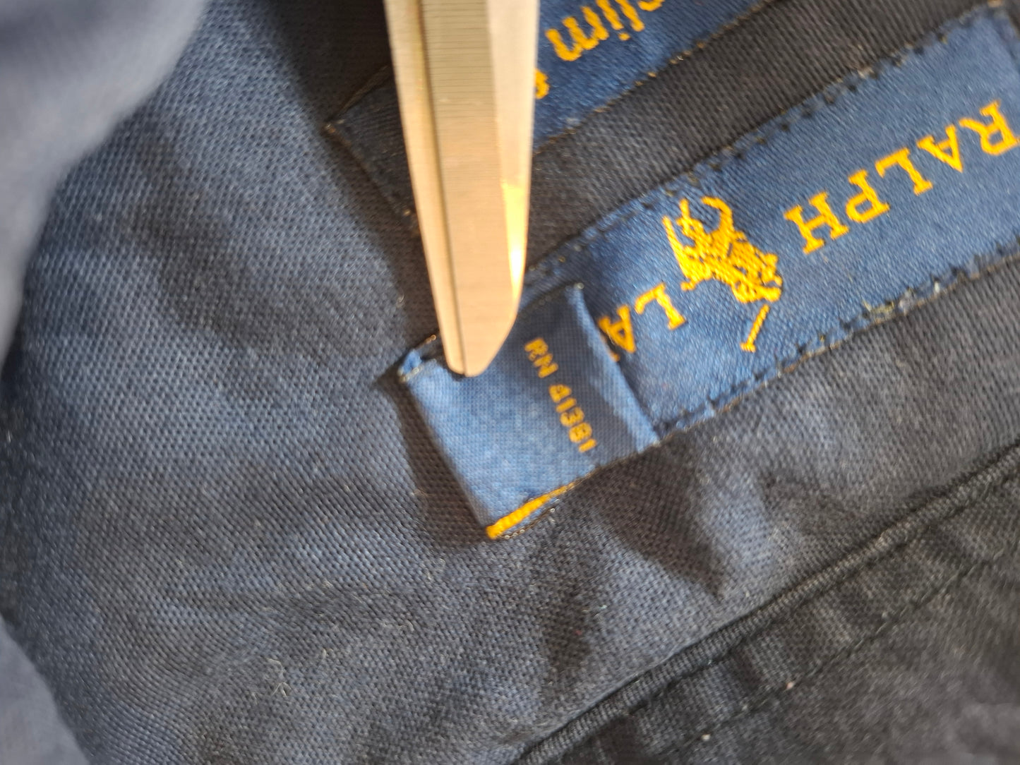 001080 Polo Ralph Lauren Button down shirt size XL Navy