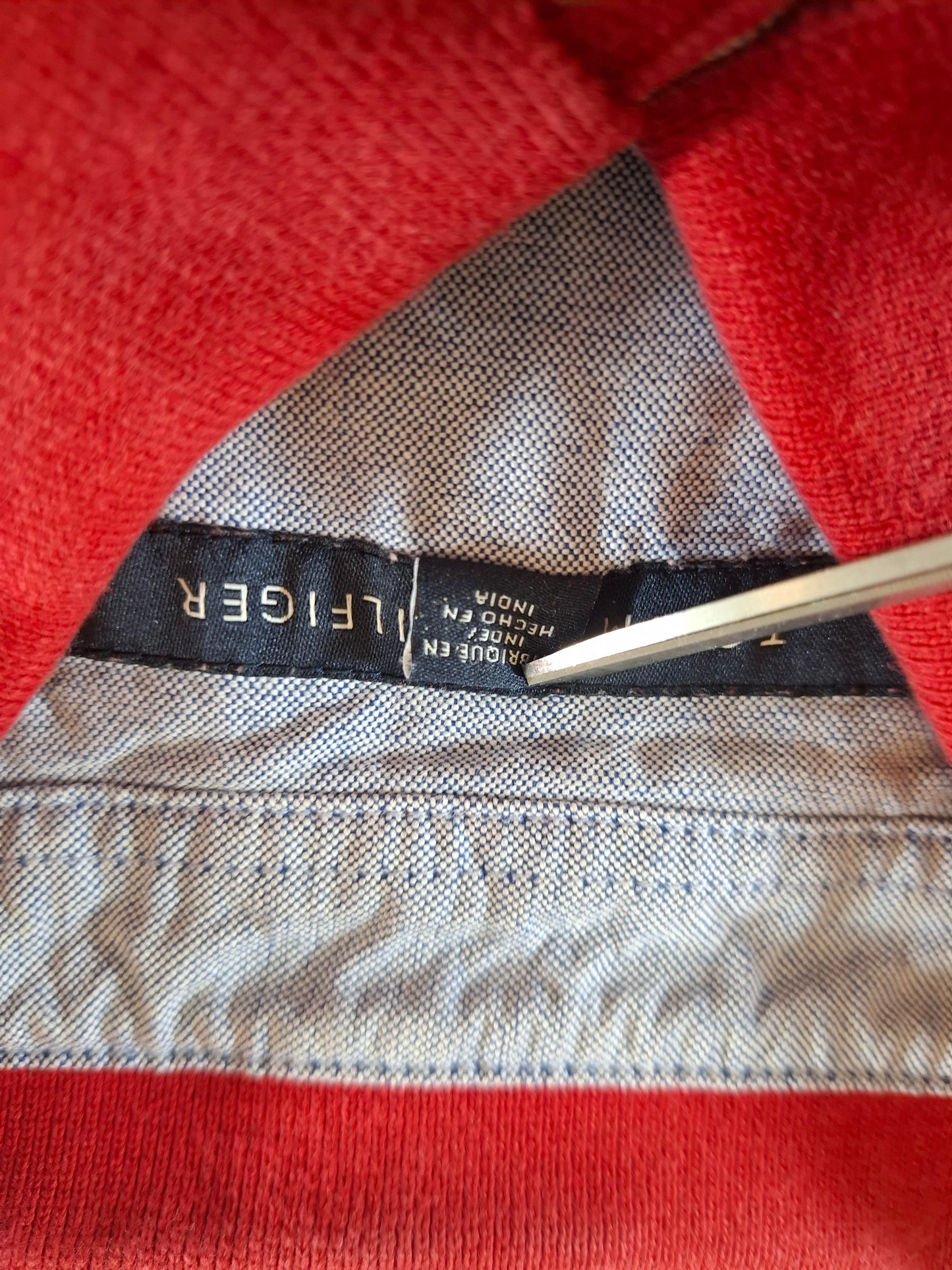 001111 Tommy Hilfiger Polo size M Red/ White/ Black striped