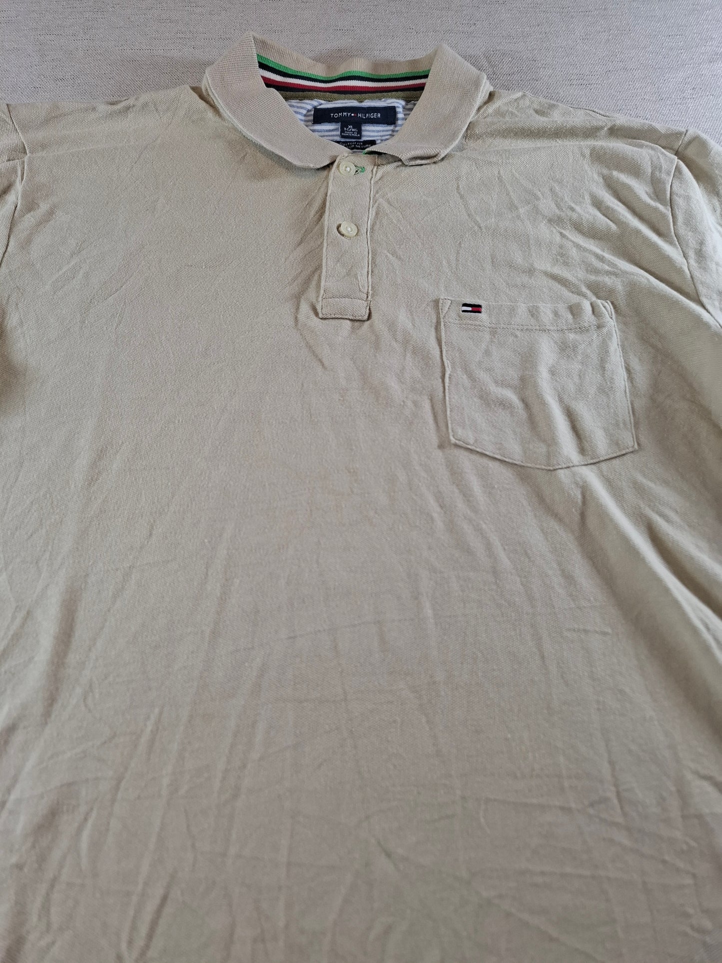 001067 Tommy Hilfiger Polo size M Khaki