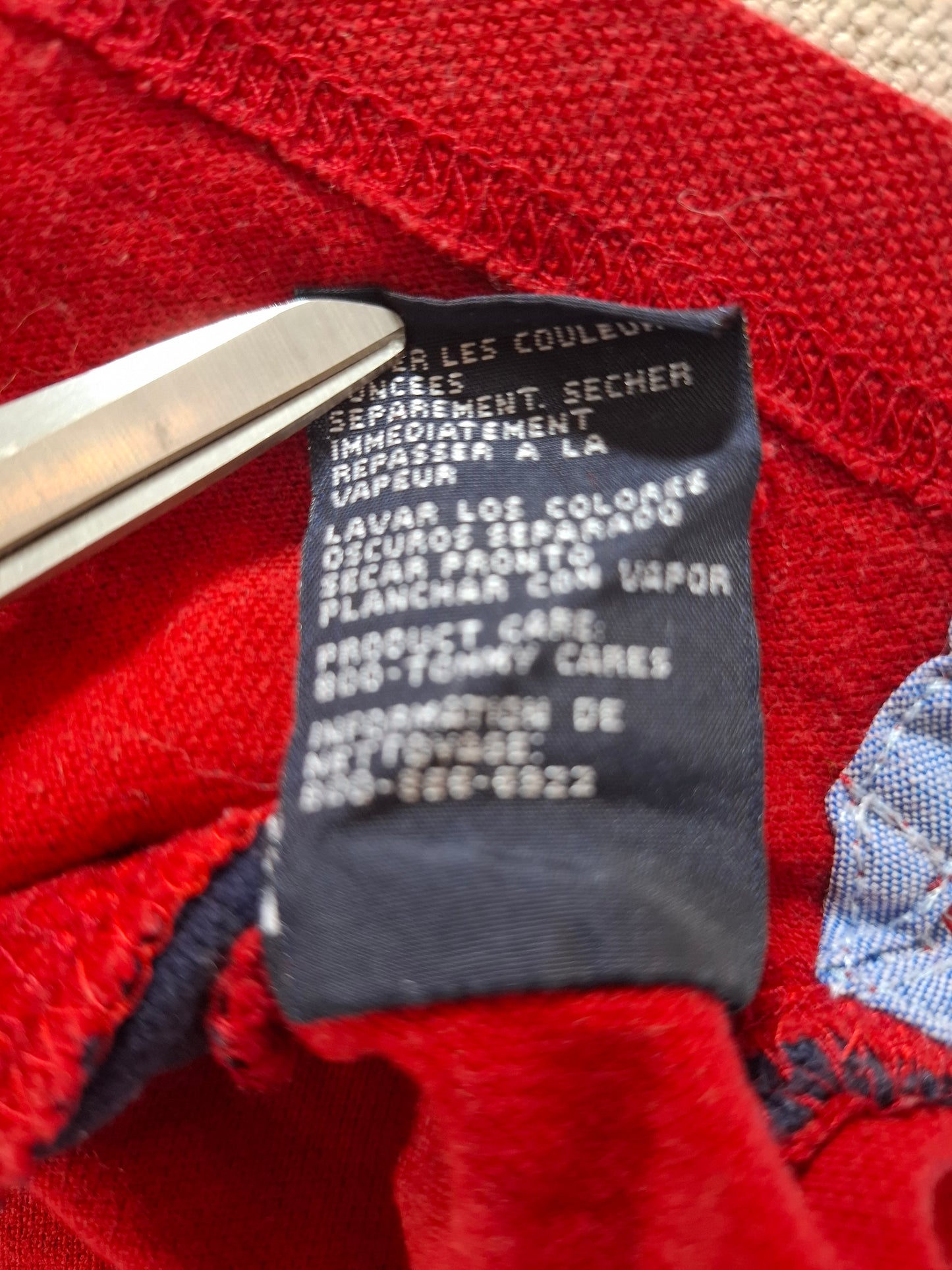 001116 Tommy Hilfiger Polo size L Red/ Navy