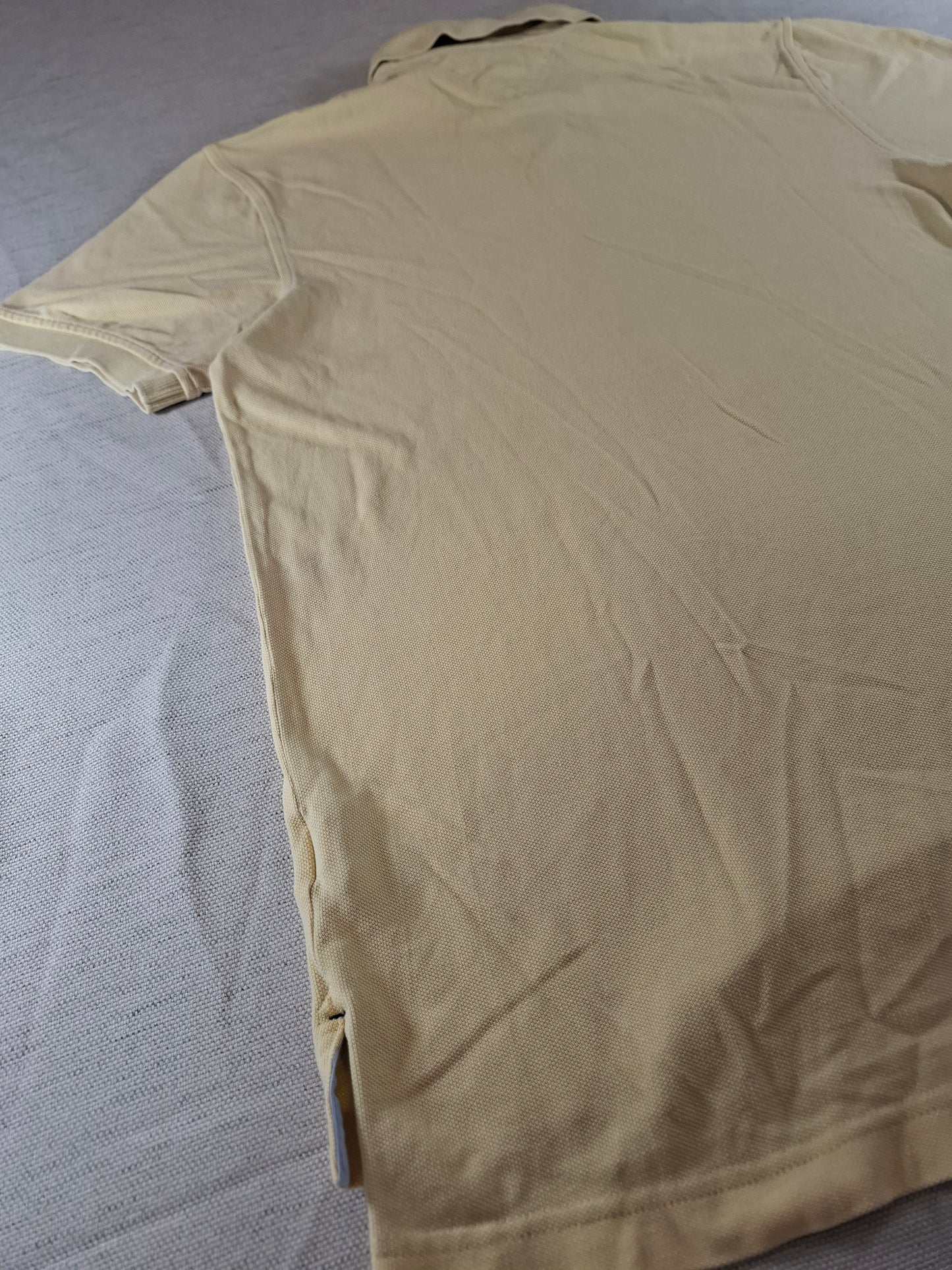 000155 Tommy Hilfiger Polo size M Yellow