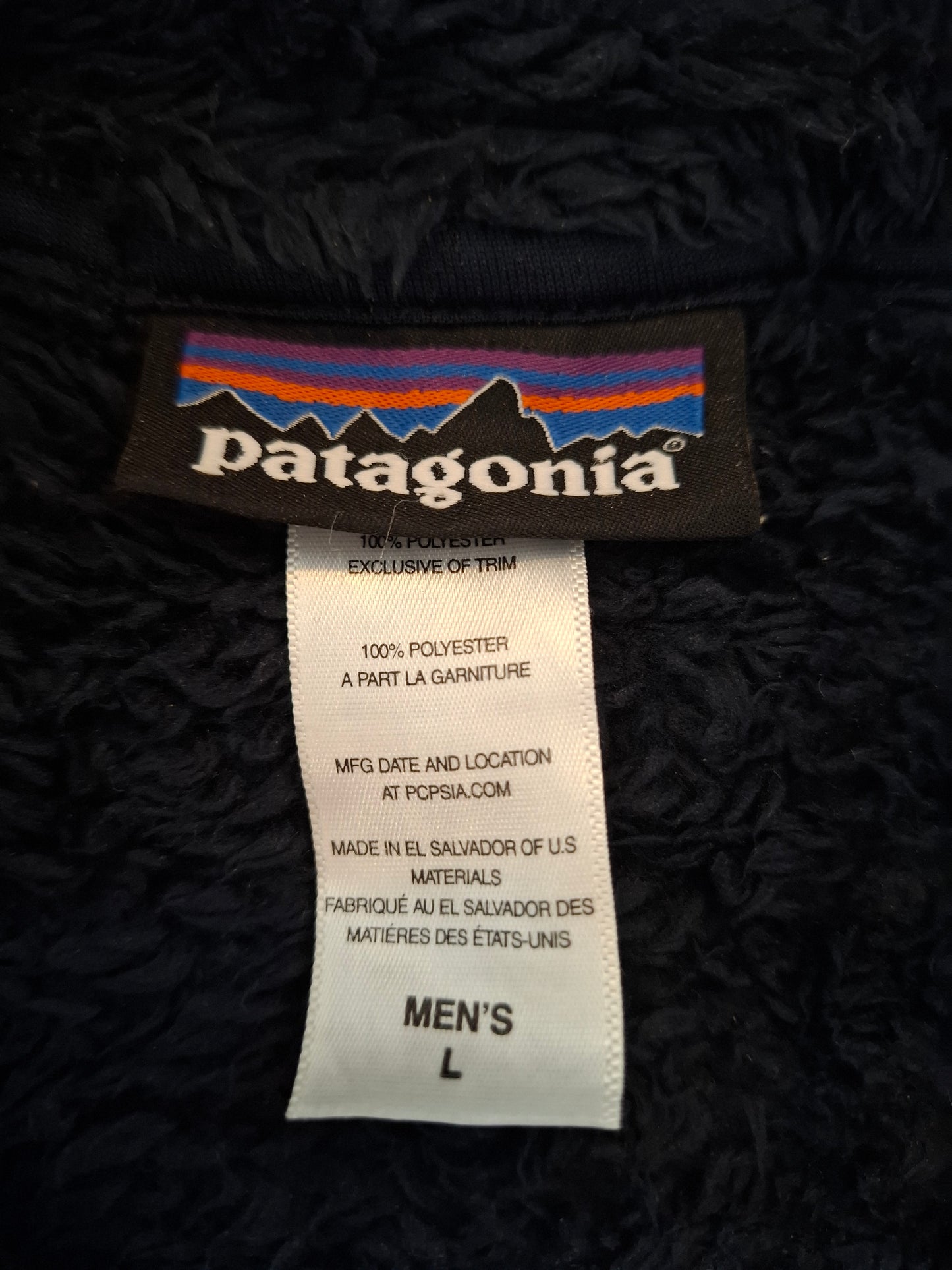 000692 Patagonia Fleece size L Black