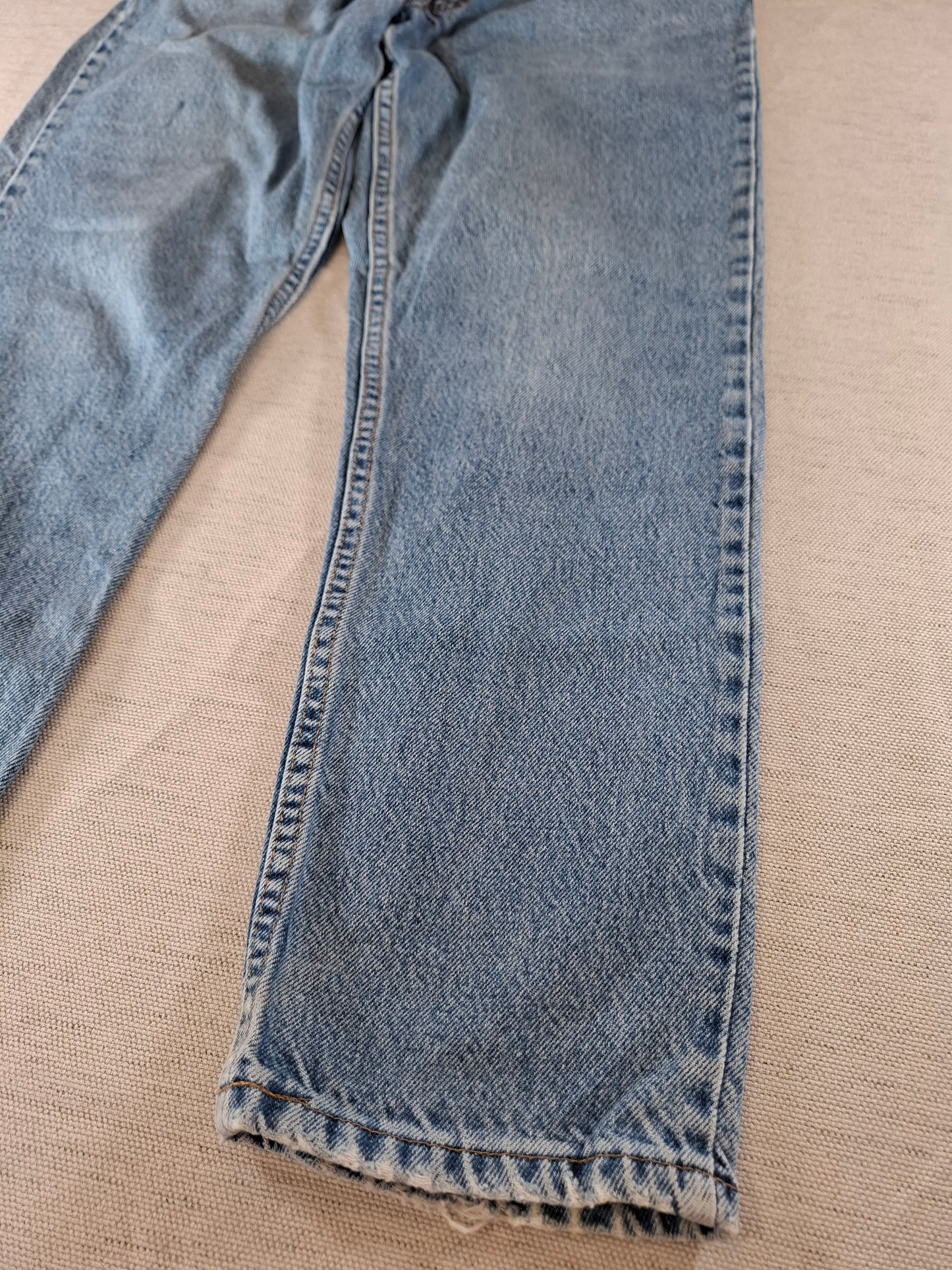 000177 Levi's 550 Jeans size 31/27 Blue
