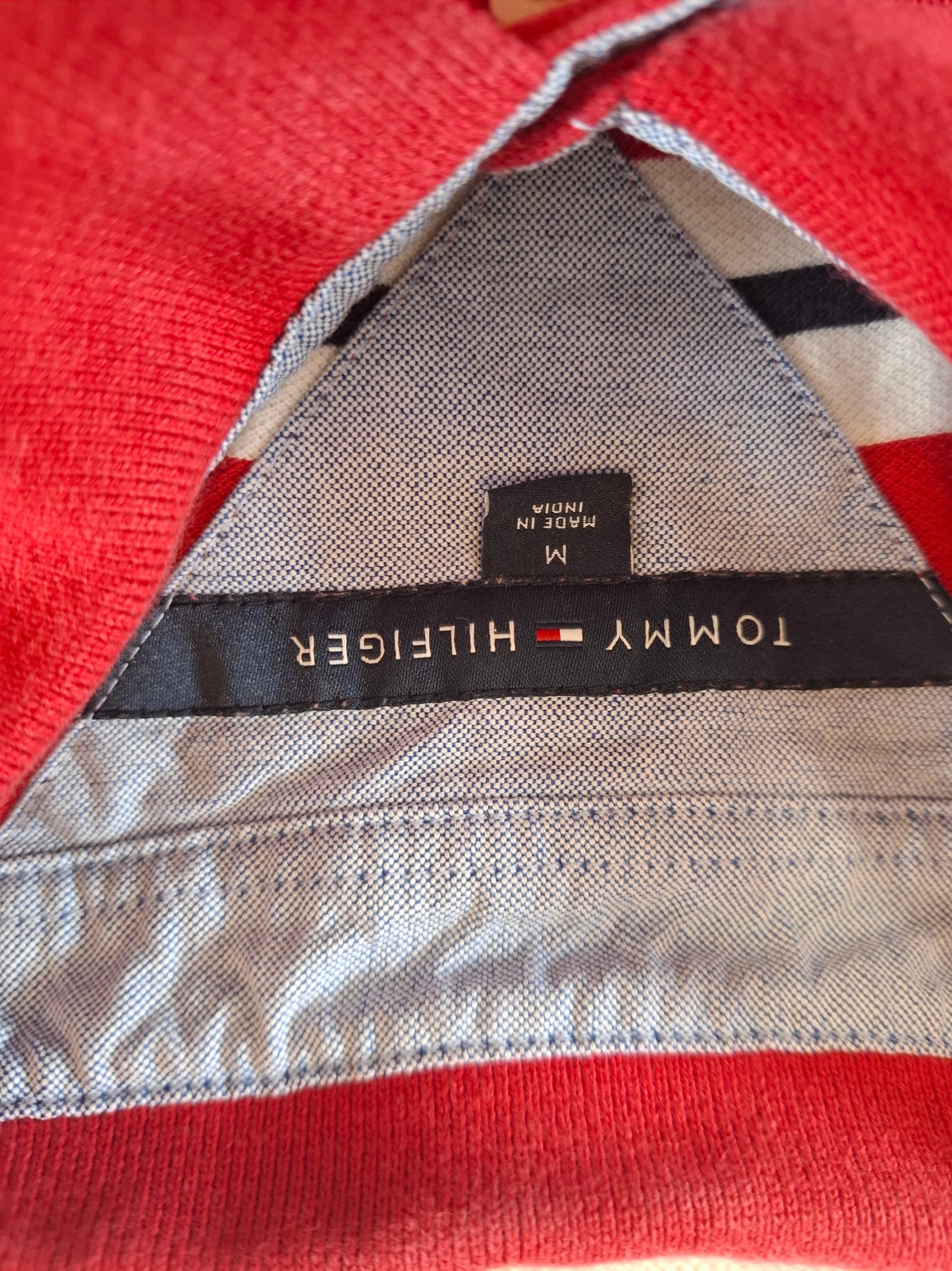 001111 Tommy Hilfiger Polo size M Red/ White/ Black striped