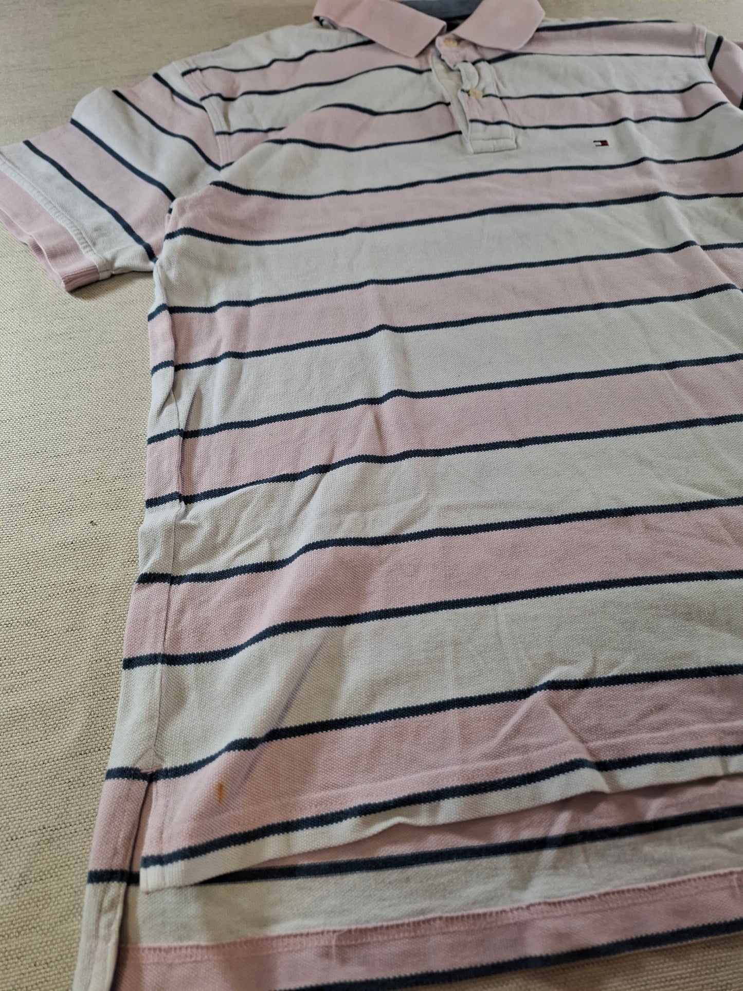 001112 Tommy Hilfiger Polo size L Red/ White/ Blue striped