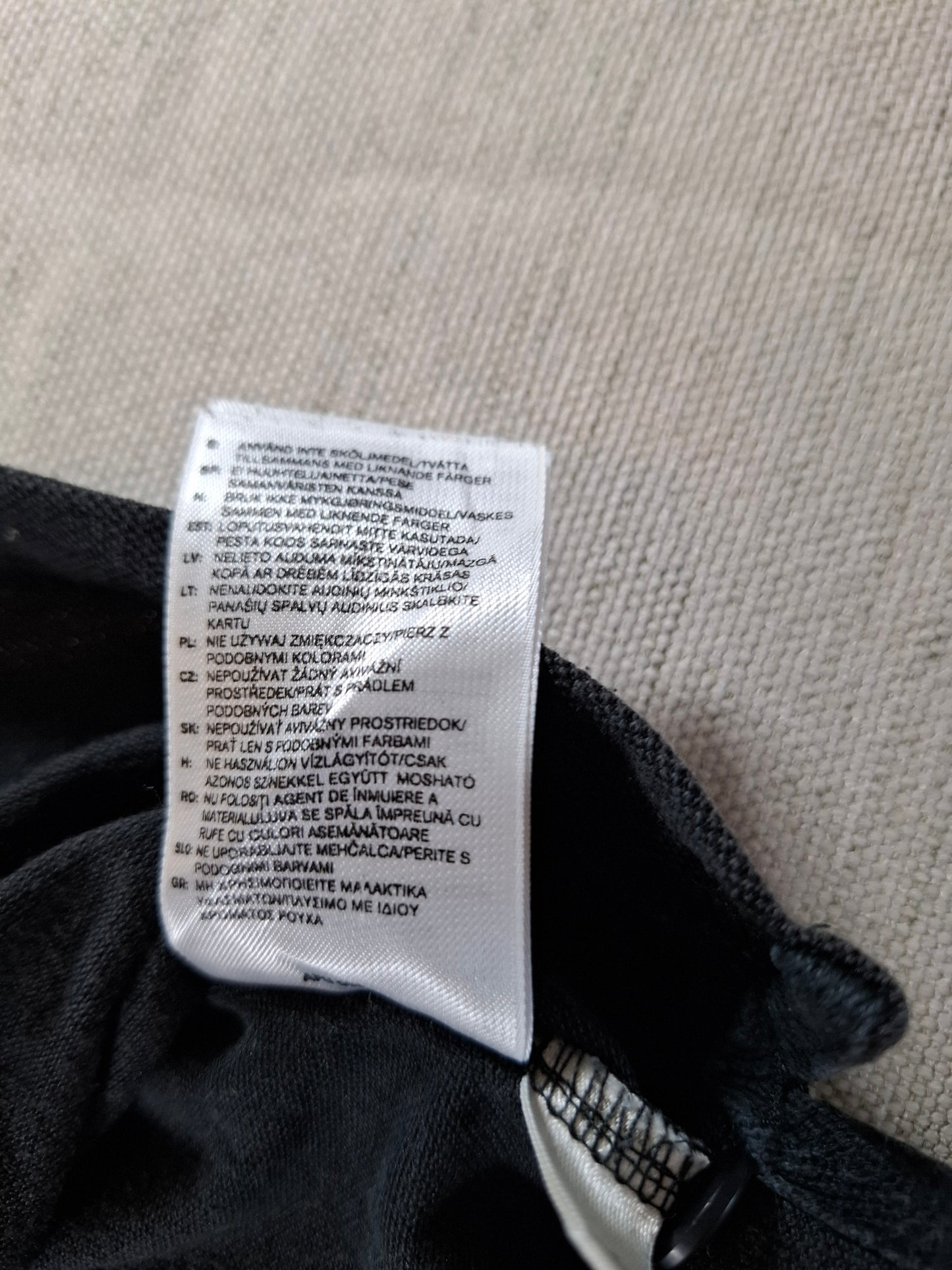 000127 Adidas AEK Athens polo size L (uk 42/44) Black