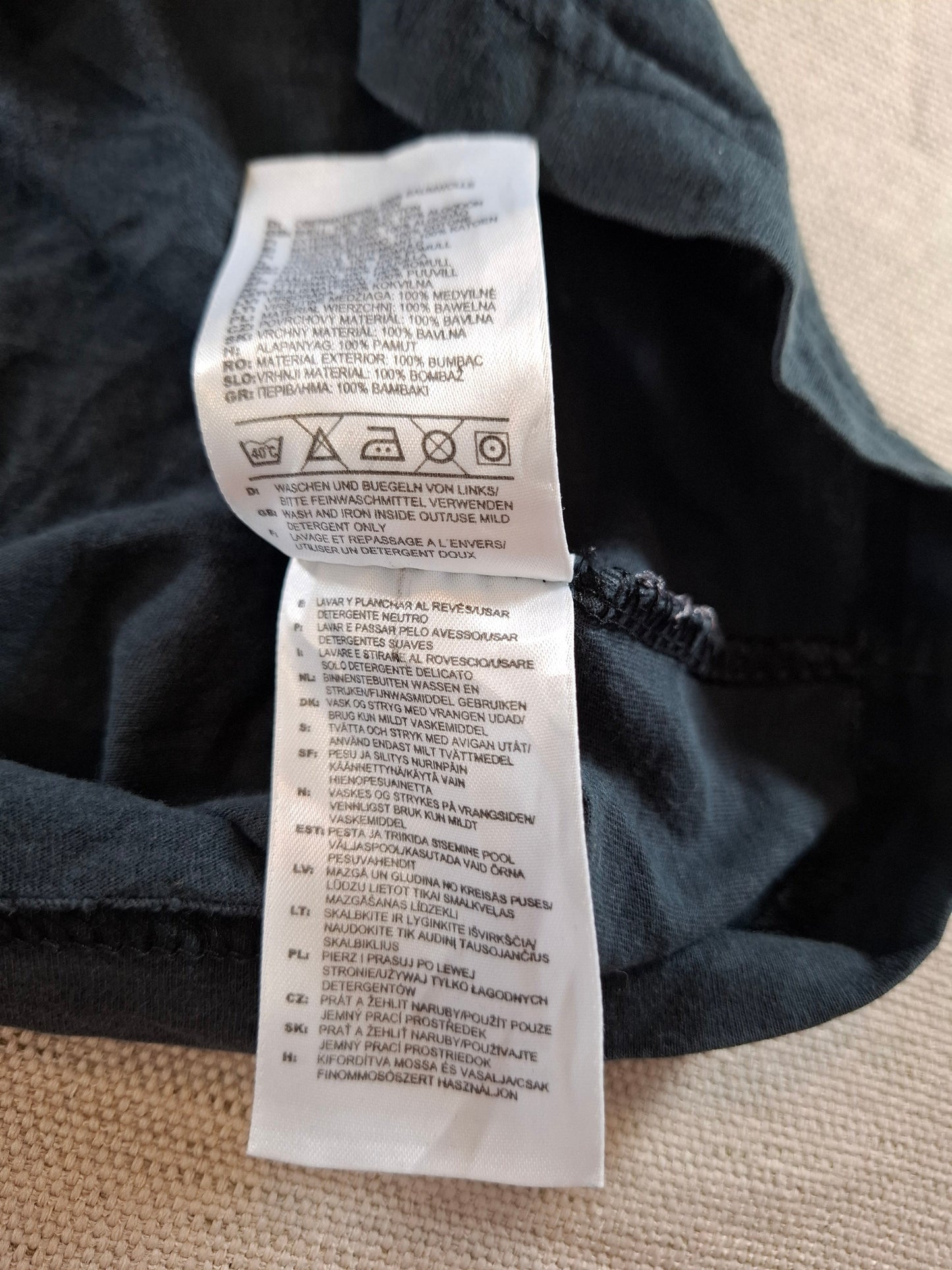 000126 – Adidas T-Shirt – Black, Size XL