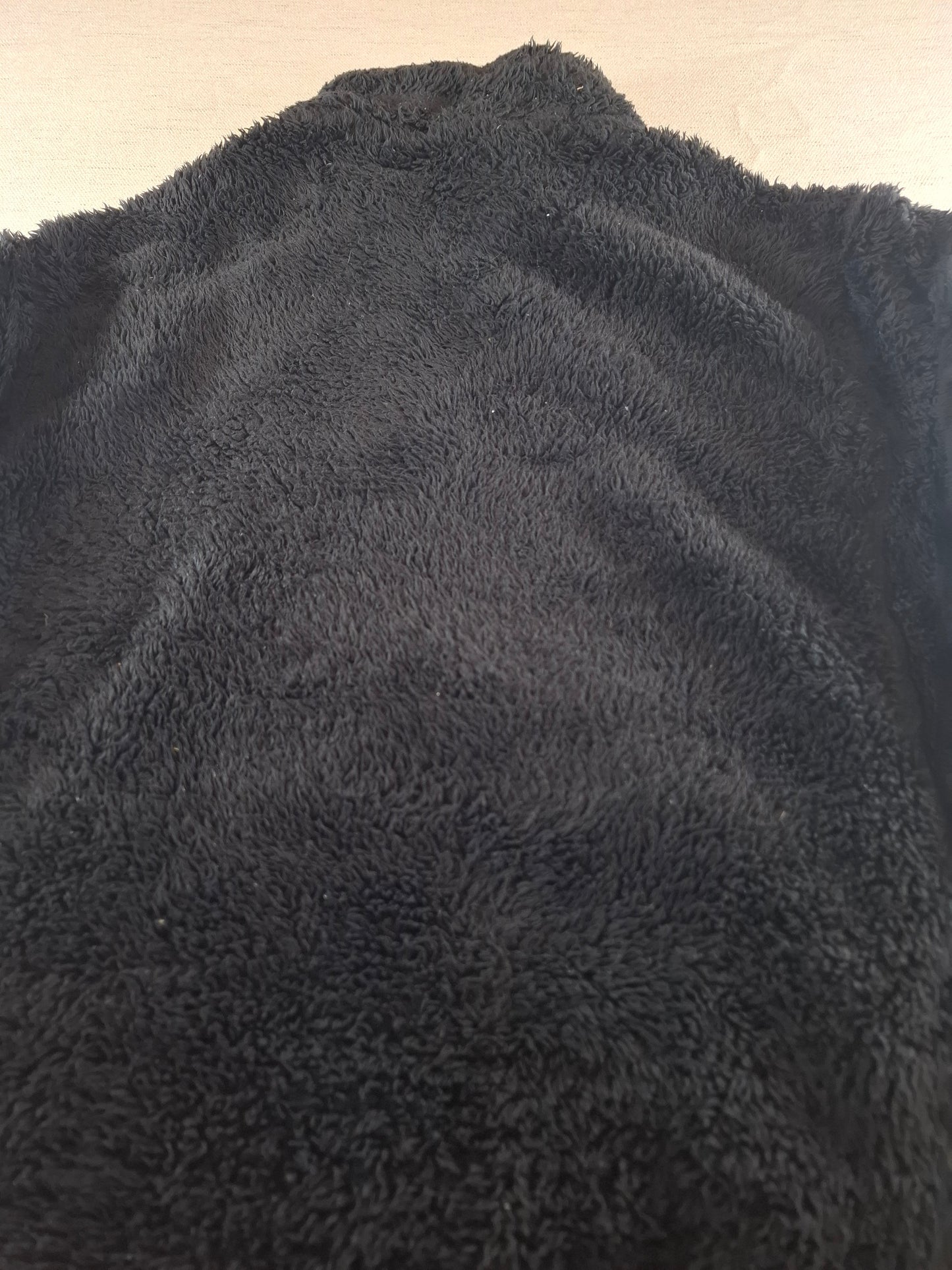 000693 Patagonia Fleece size M Black
