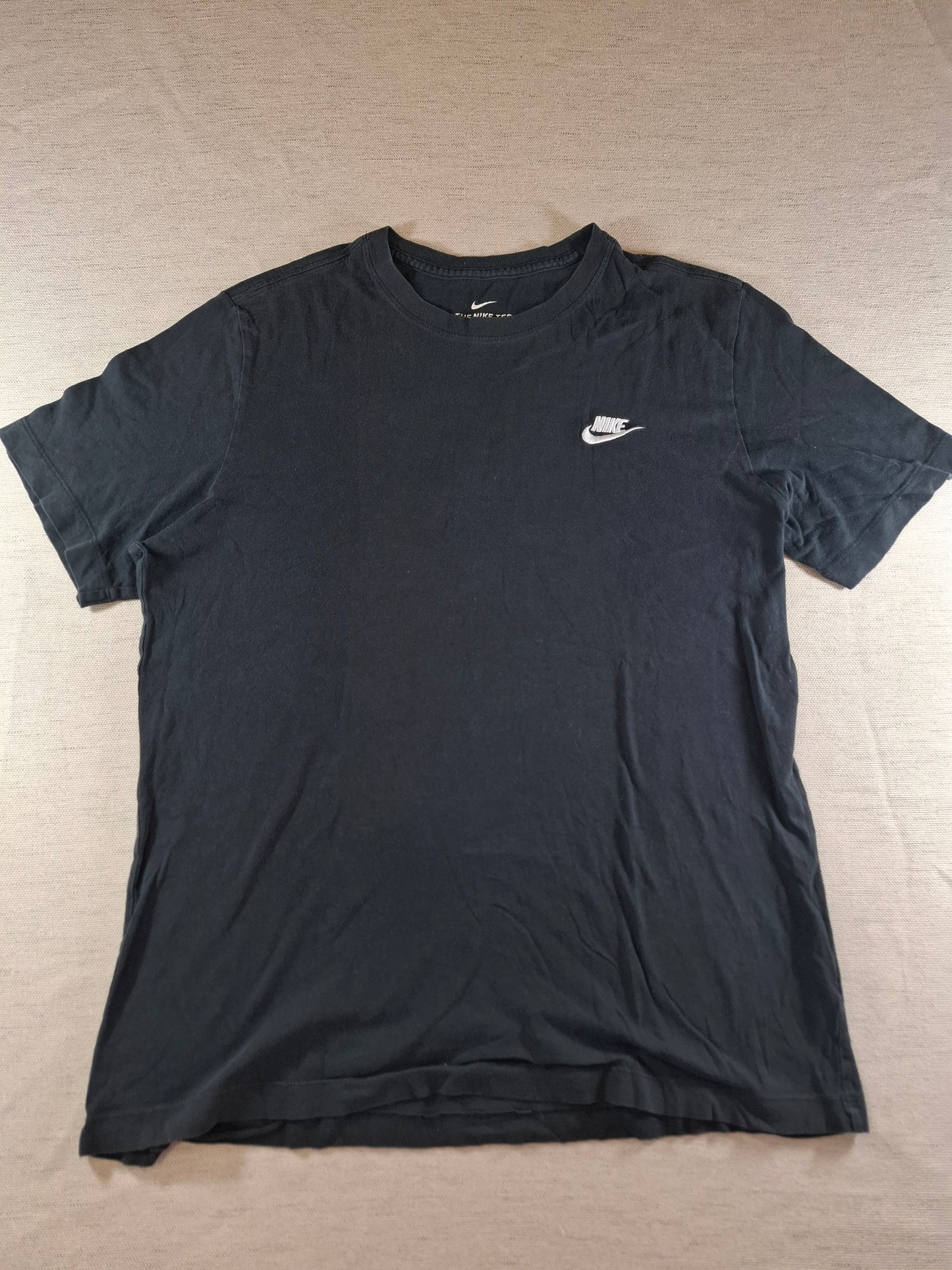 001126 Nike T-shirt size M Black