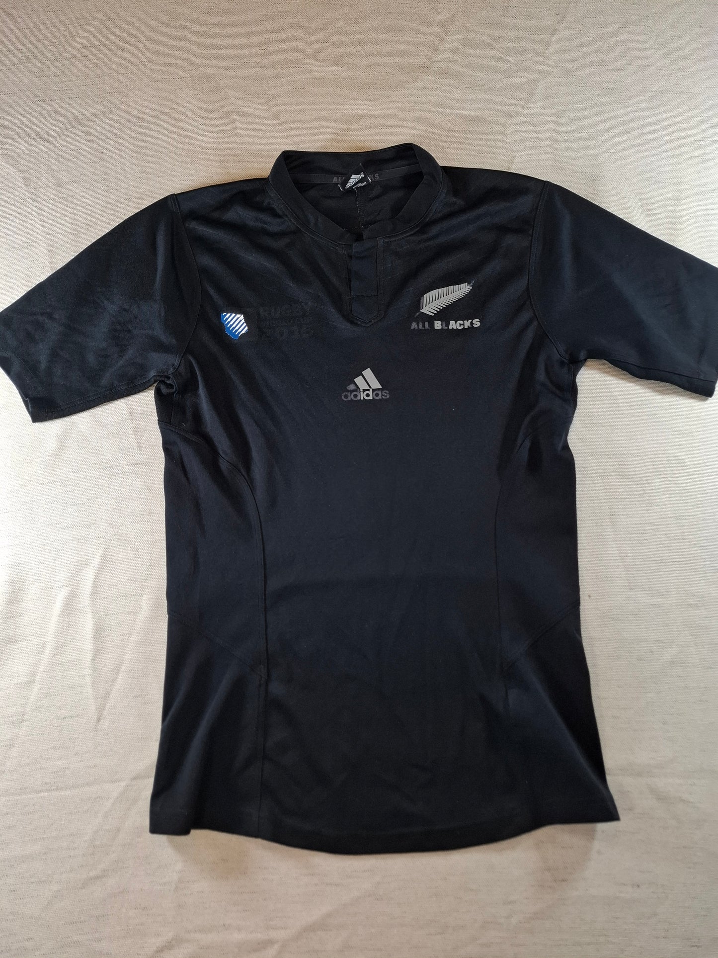 000124 – Adidas T-Shirt – Black (NZ All Blacks), Size M