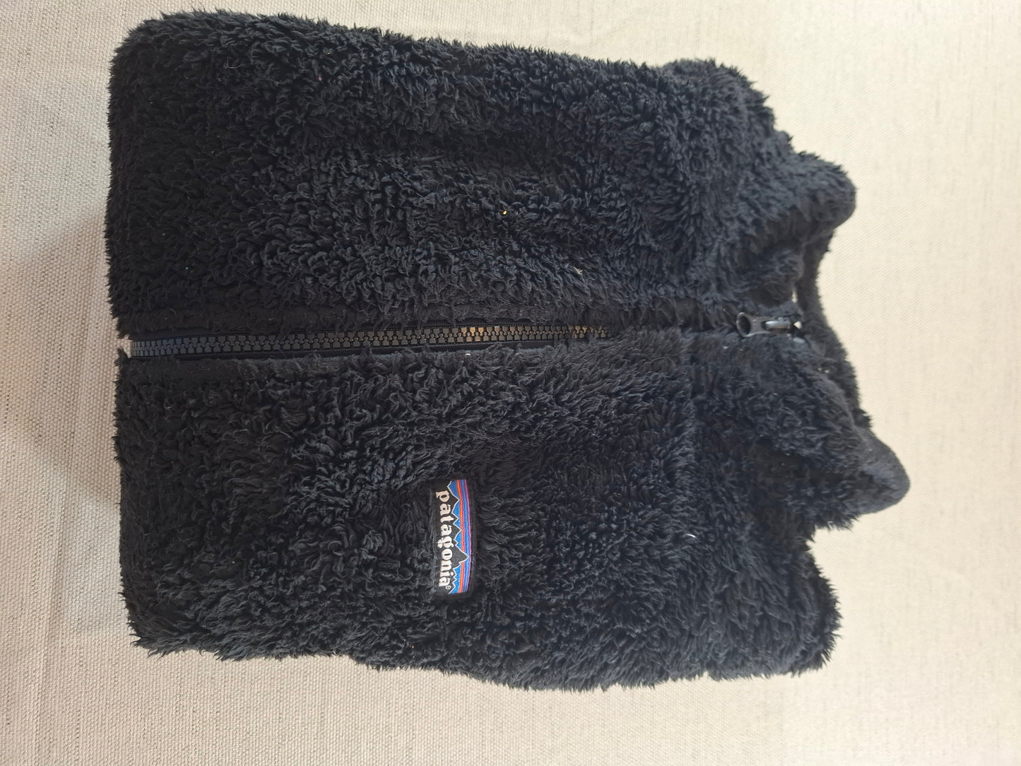 000693 Patagonia Fleece size M Black