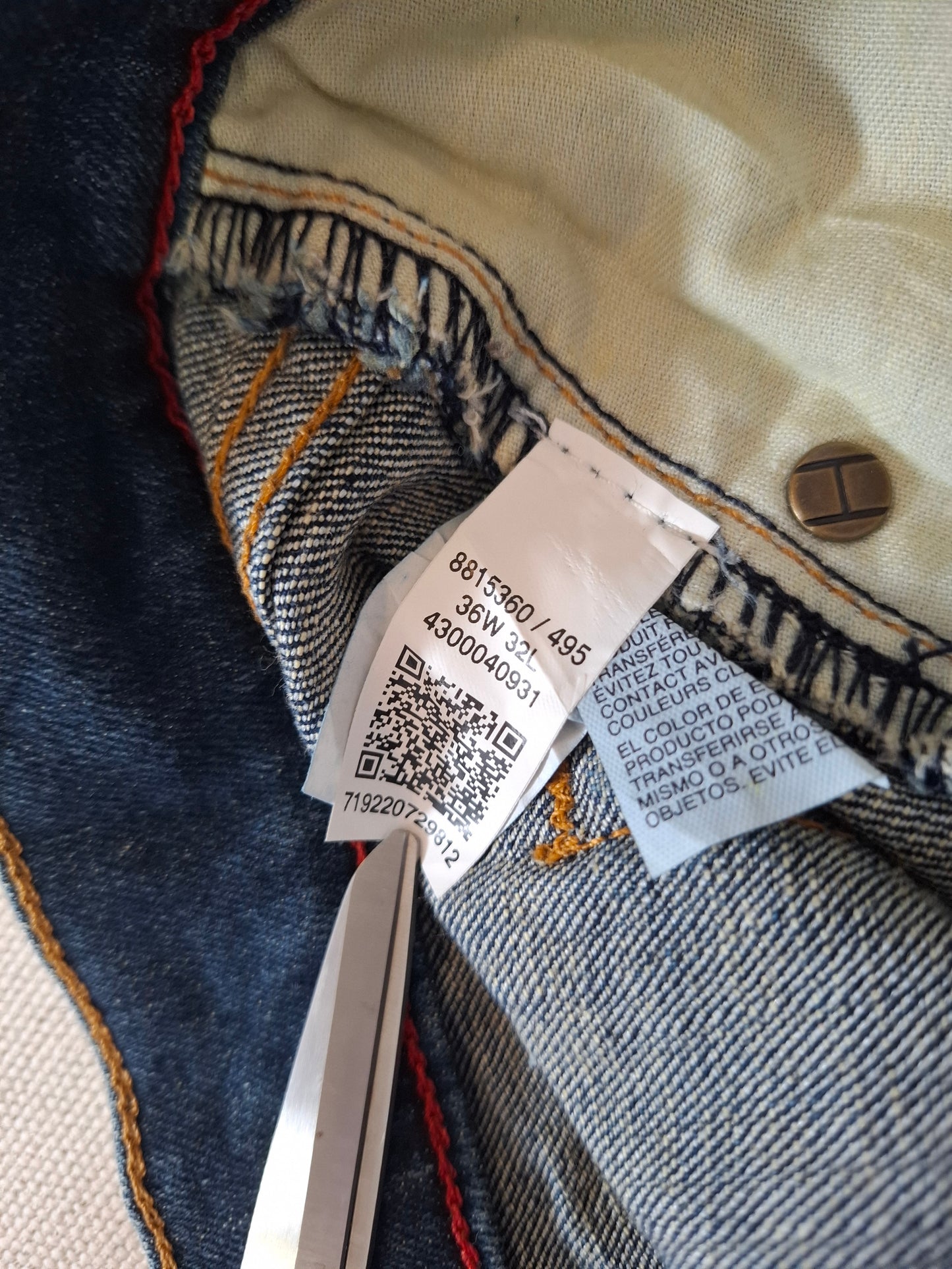 000219 Tommy Hilfiger Jeans size 36/32 Blue