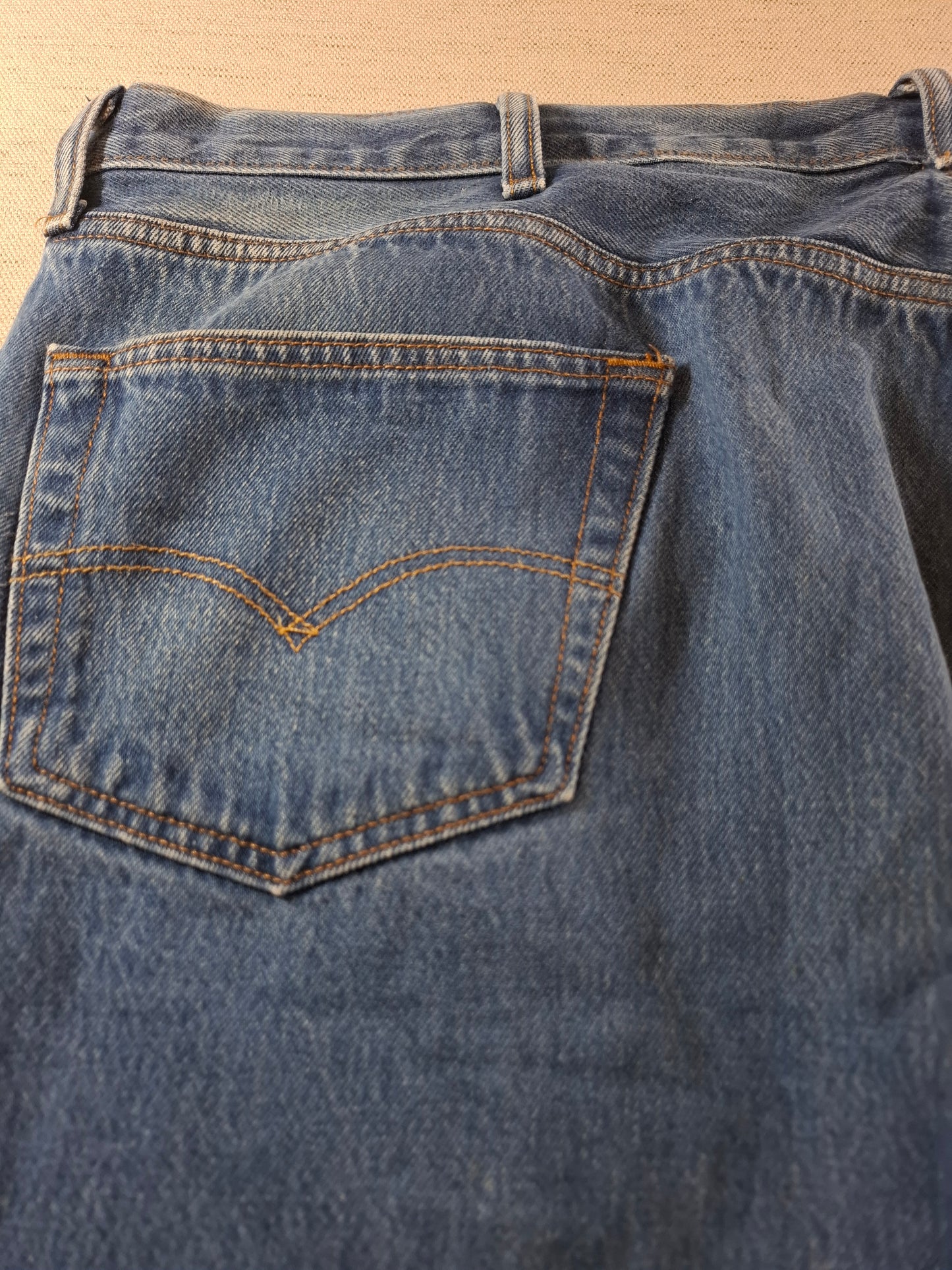 000268 – Levi's Jeans (501) – Blue, Size 48/32