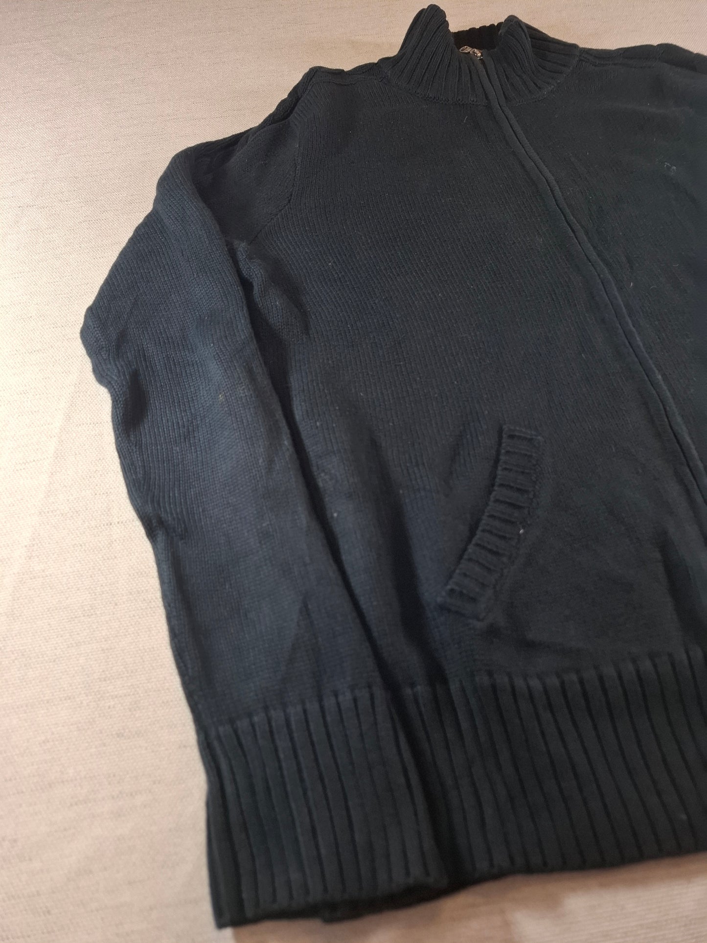 000939 Polo Ralph Lauren Full zip sweater size L Black