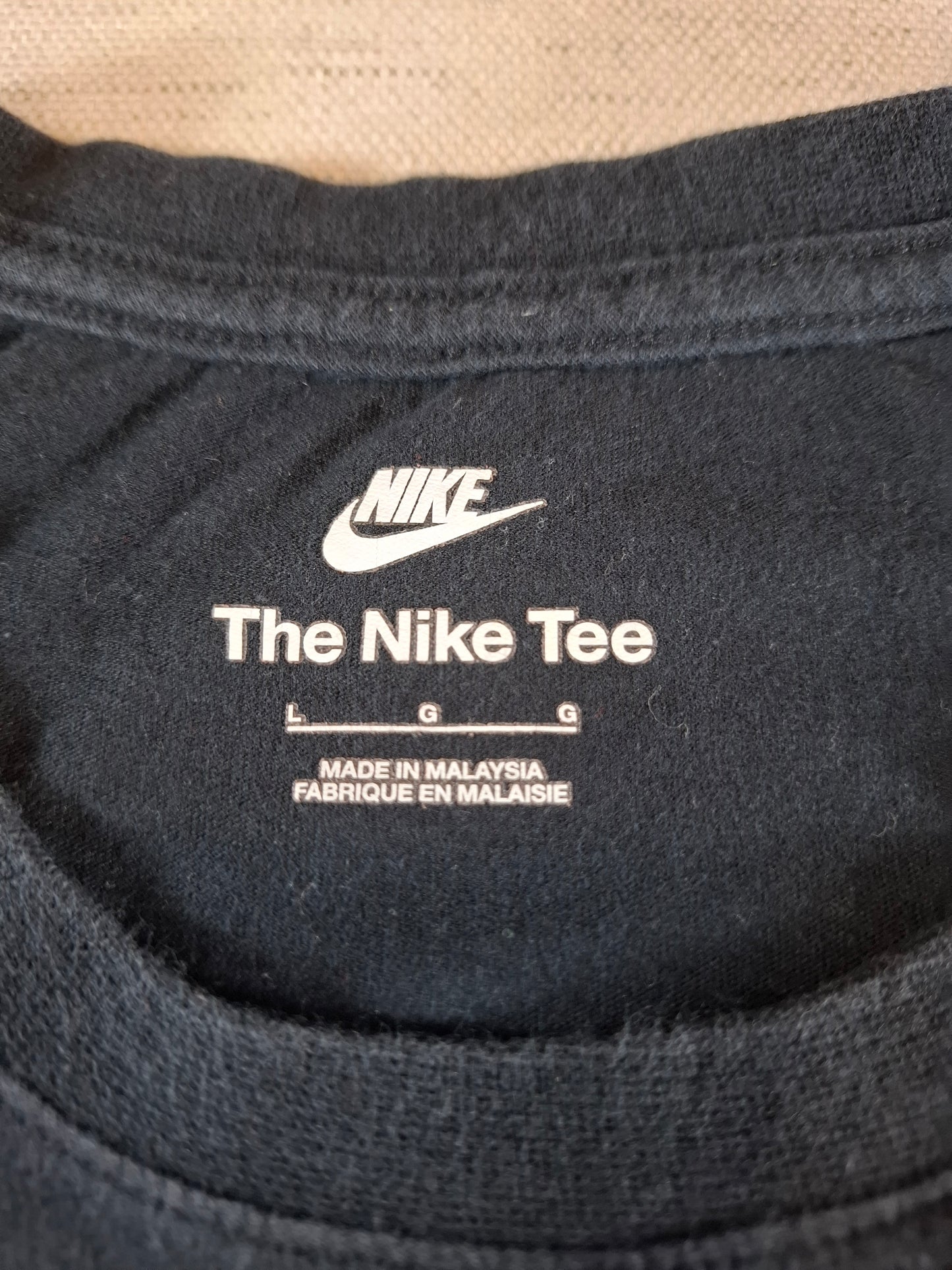 001125 Nike T-shirt size L Black