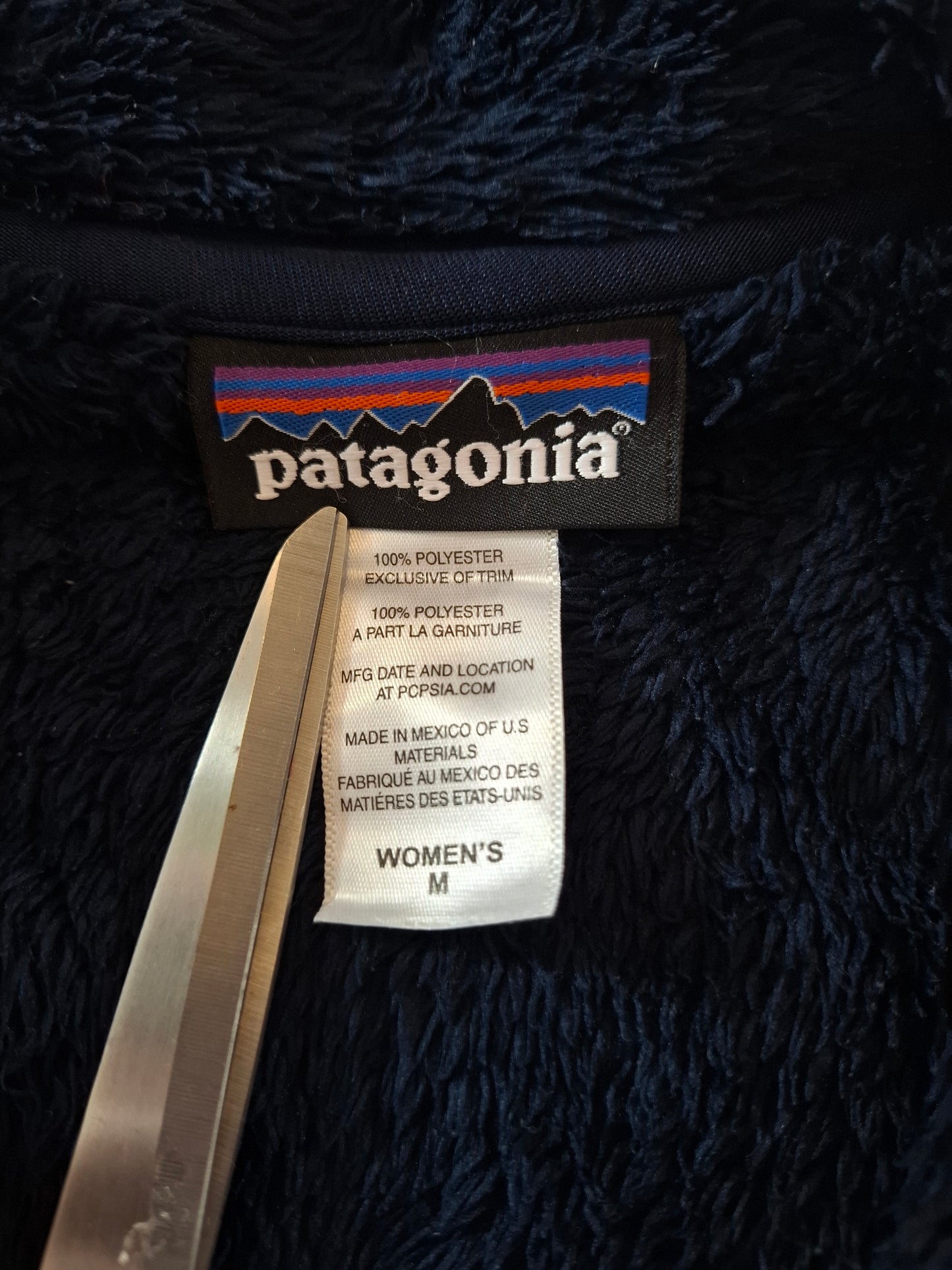 000690 Patagonia Fleece size Women's L Black