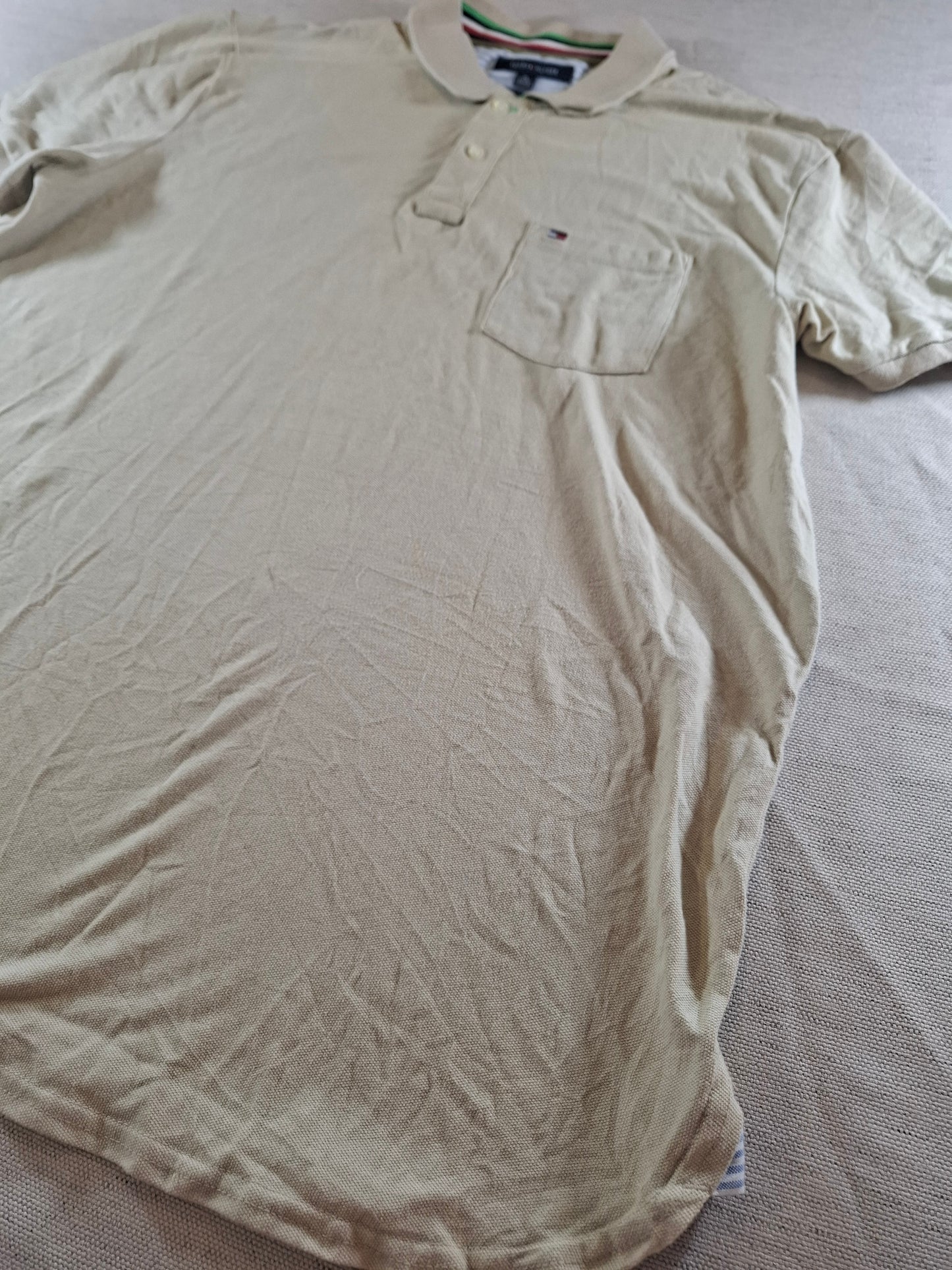 001067 Tommy Hilfiger Polo size M Khaki