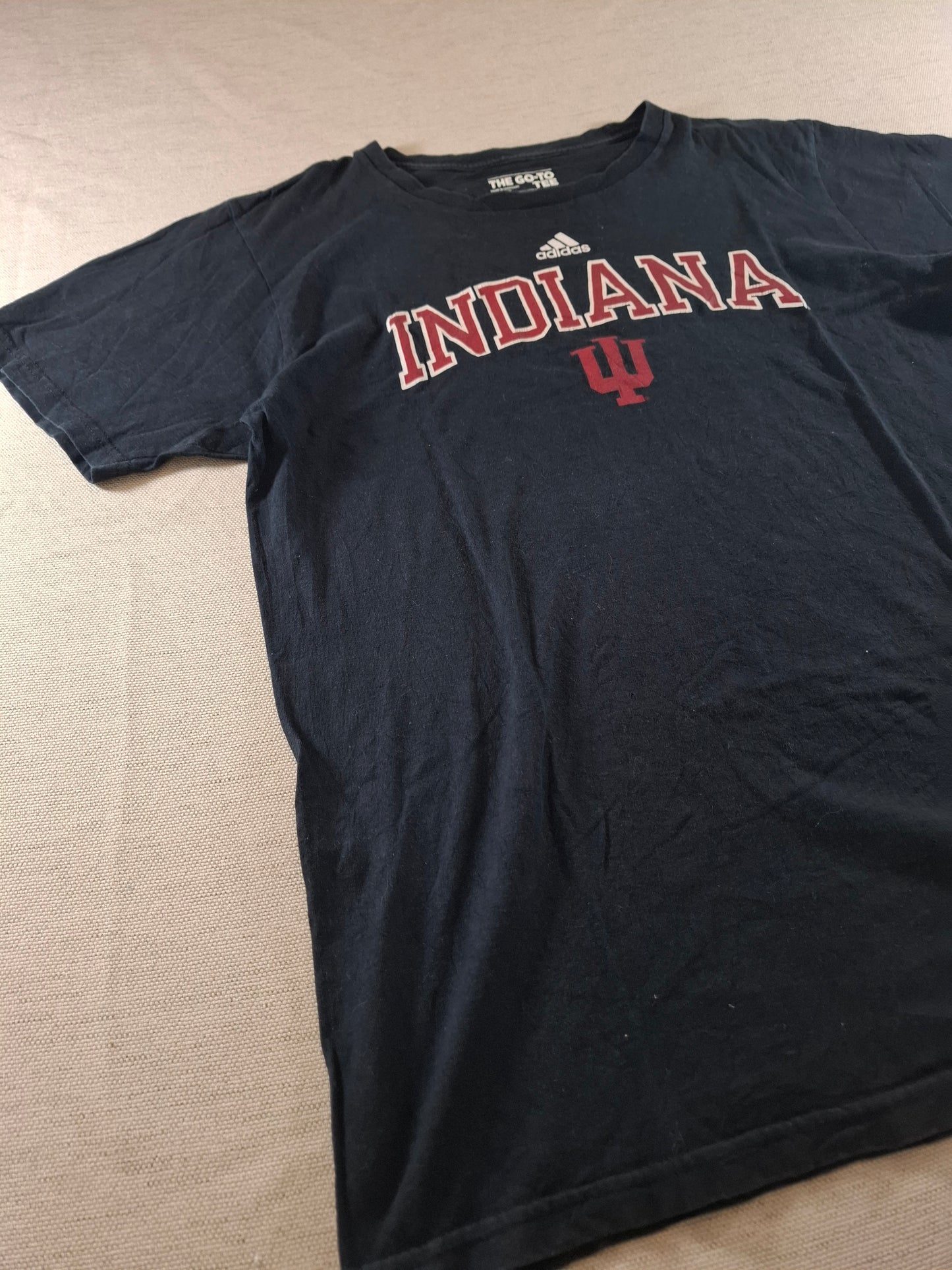 000947 Adidas T-shirt size M Black