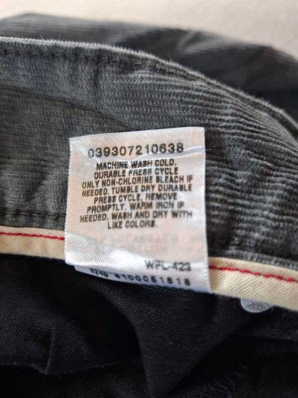 001159 – Levi's Corduroy Pants – Anthracite, Size 40/32