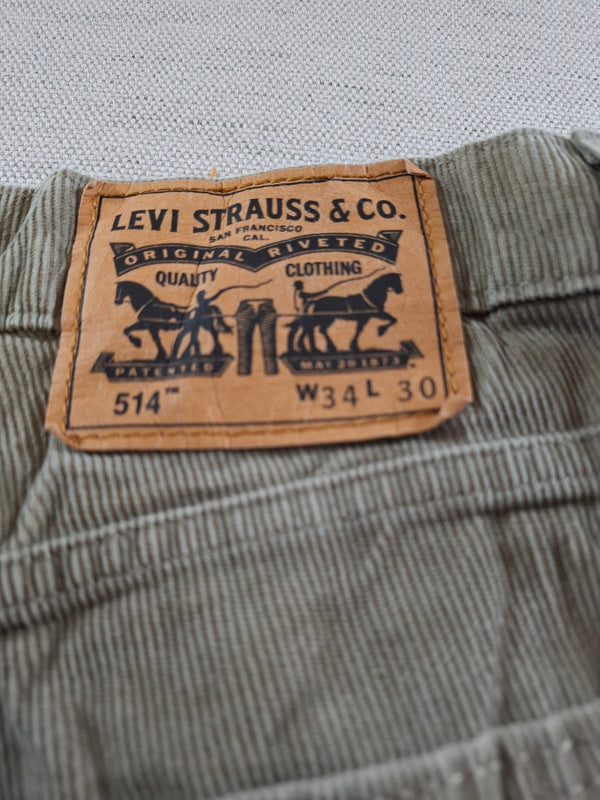 001158 – Levi's Corduroy Pants – Khaki, Size 34/30