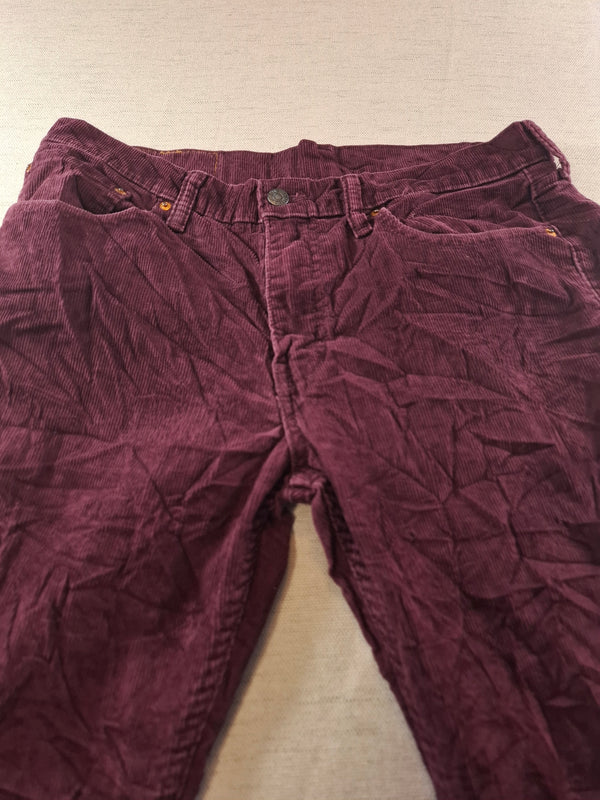 001160 – Levi's Corduroy Pants – Burgundy, Size 33/32