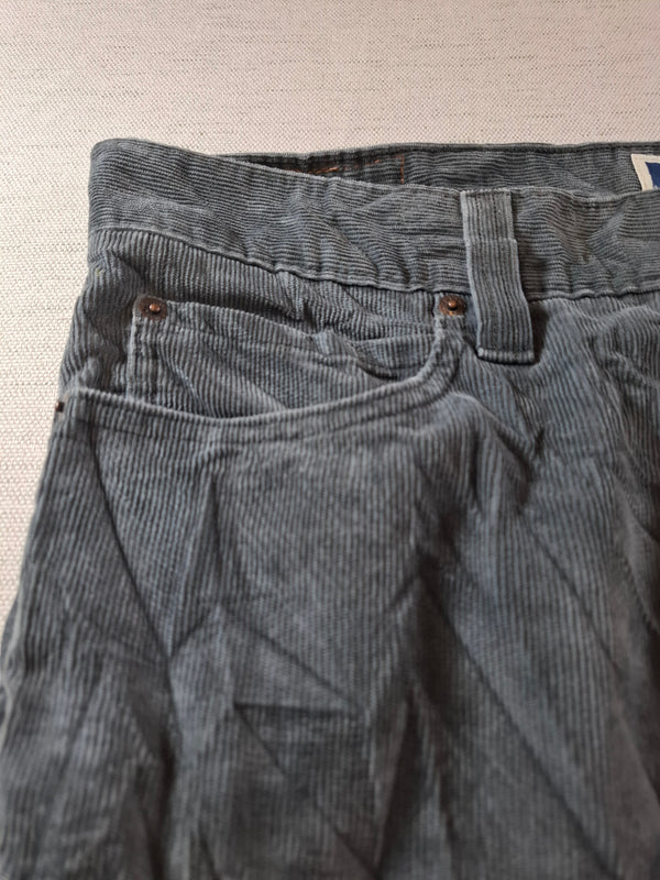 001159 – Levi's Corduroy Pants – Anthracite, Size 40/32