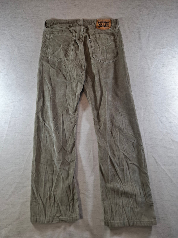 001158 – Levi's Corduroy Pants – Khaki, Size 34/30