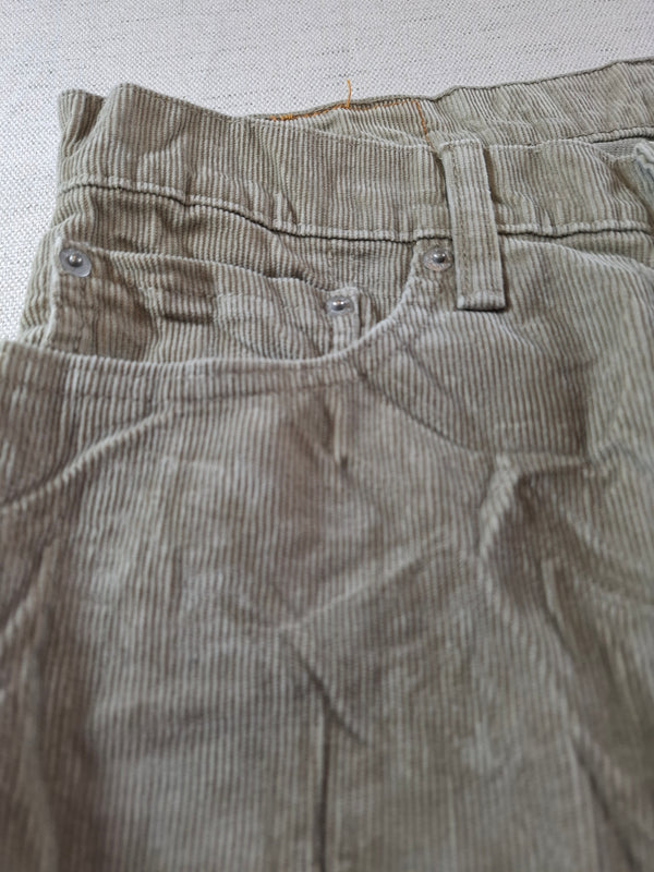 001158 – Levi's Corduroy Pants – Khaki, Size 34/30
