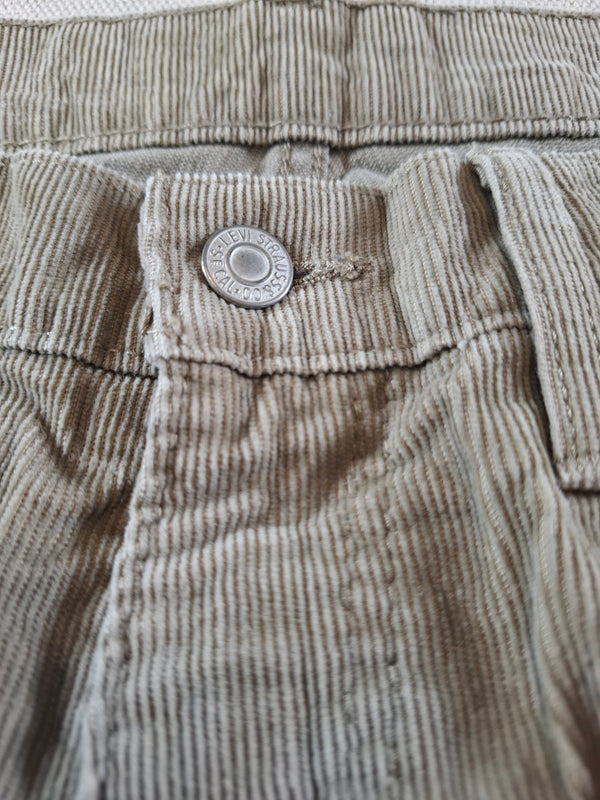 001158 – Levi's Corduroy Pants – Khaki, Size 34/30