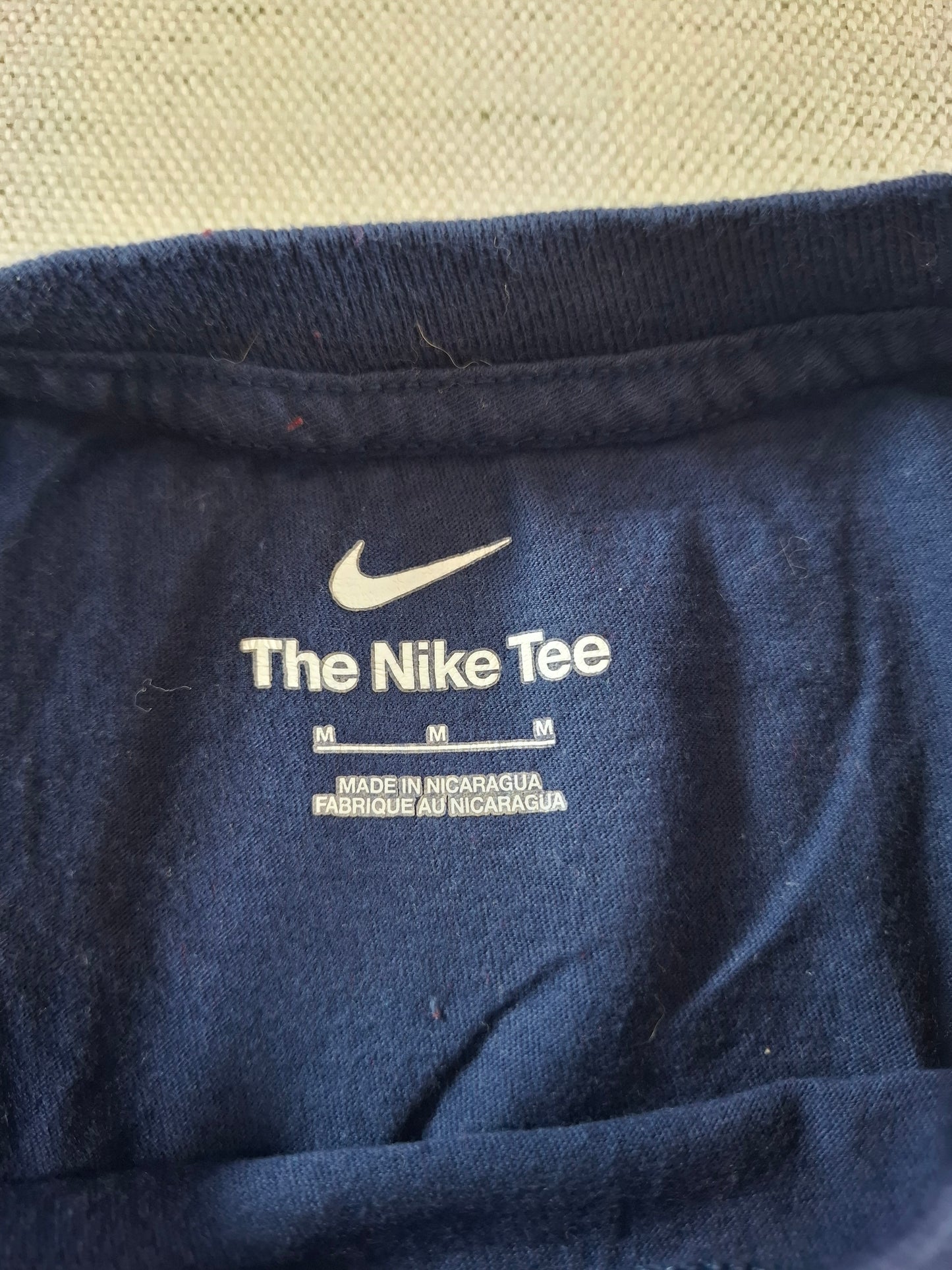 001121 Nike T-shirt size M Navy