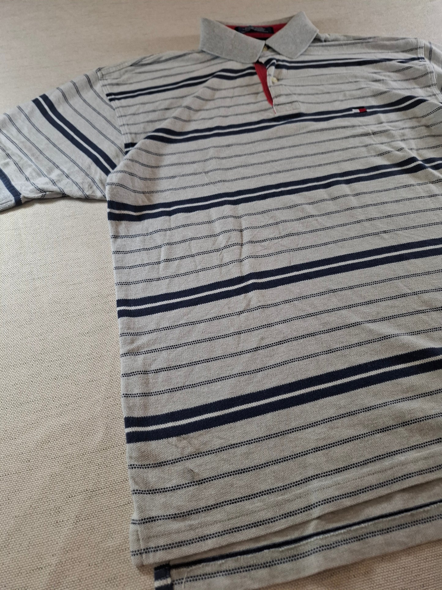 001066 Tommy Hilfiger Polo size M Grey/ Blue