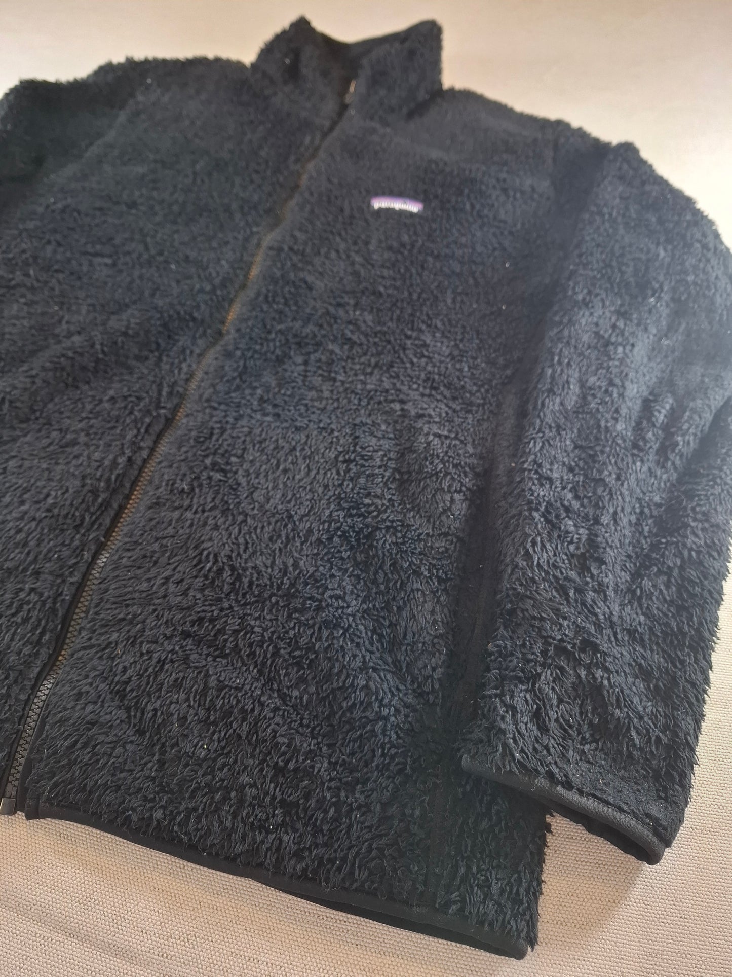 000689 Patagonia Fleece size XL Black