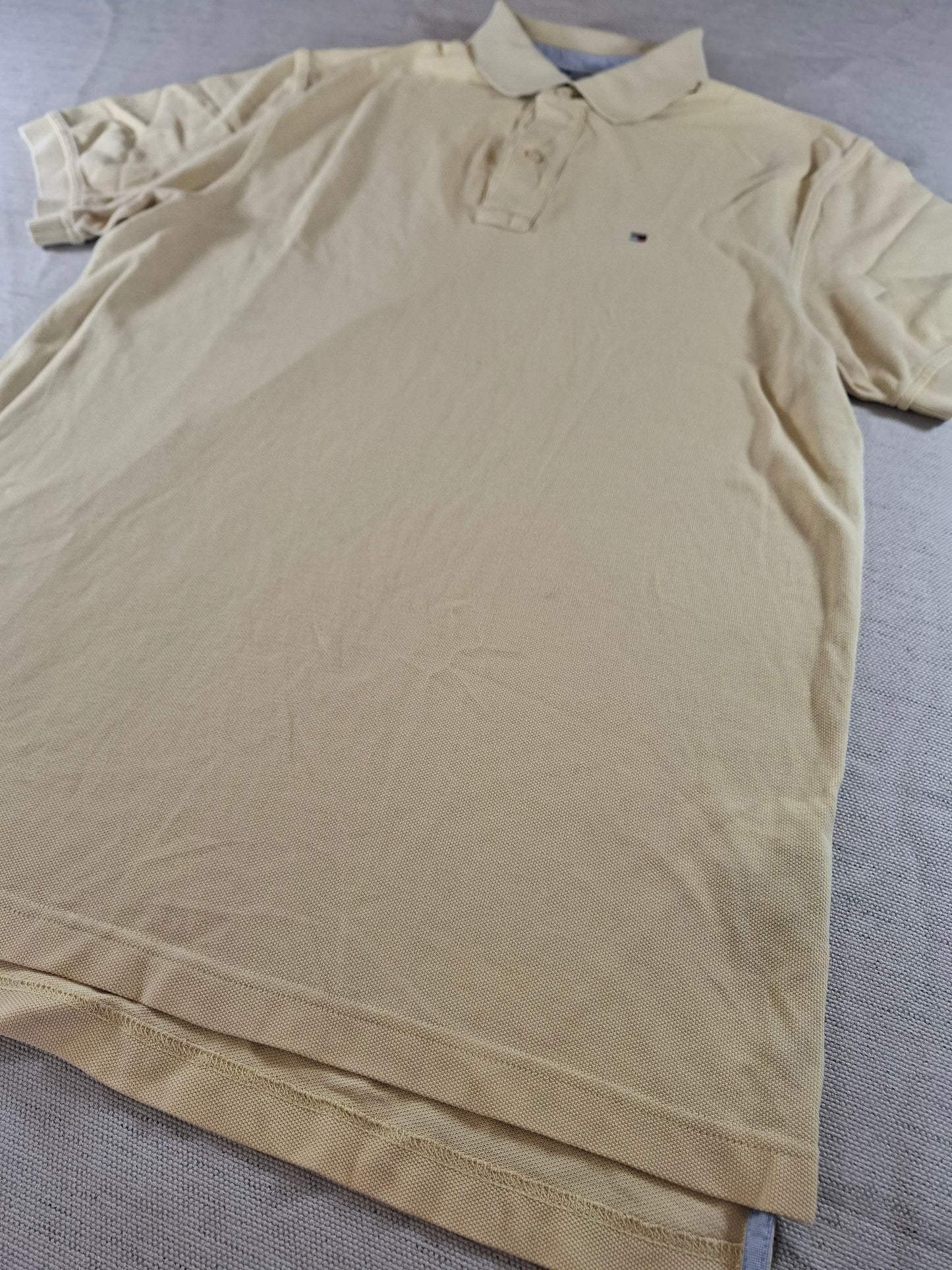 000155 – Tommy Hilfiger Polo – Yellow, Size M