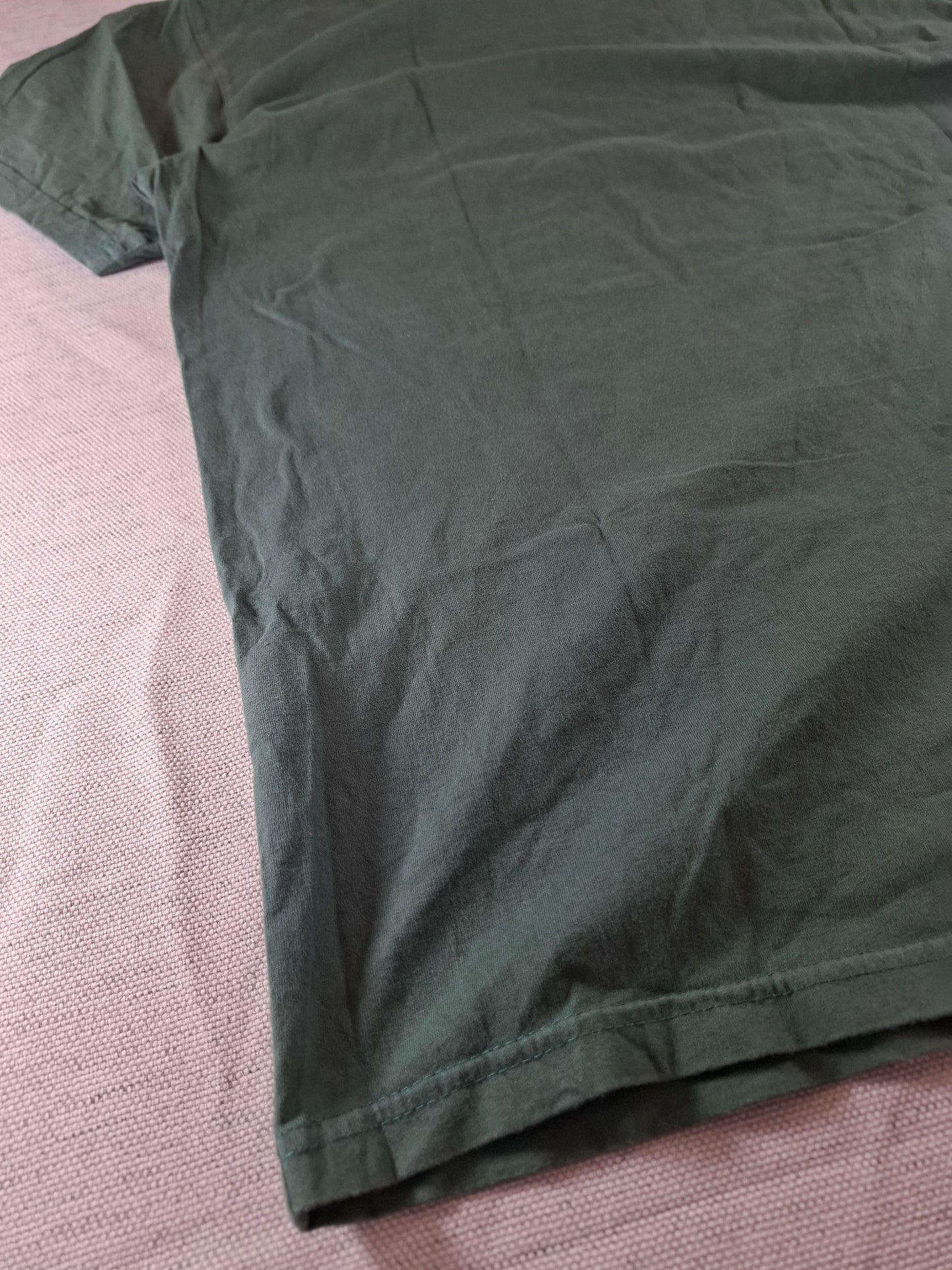 000129 Adidas T-shirt size L Green