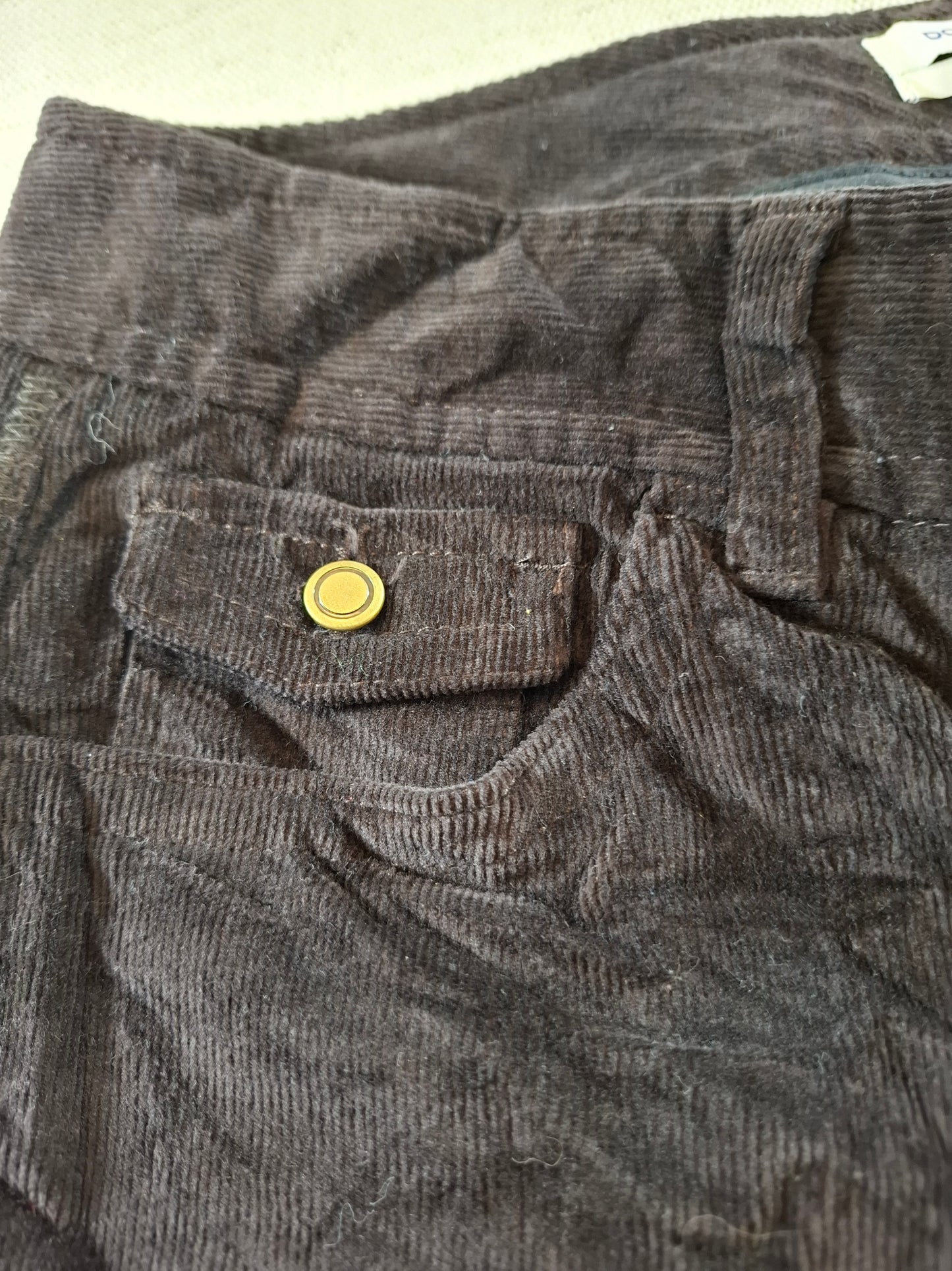 001163 Dockers Corduroy pants size 6 Brown