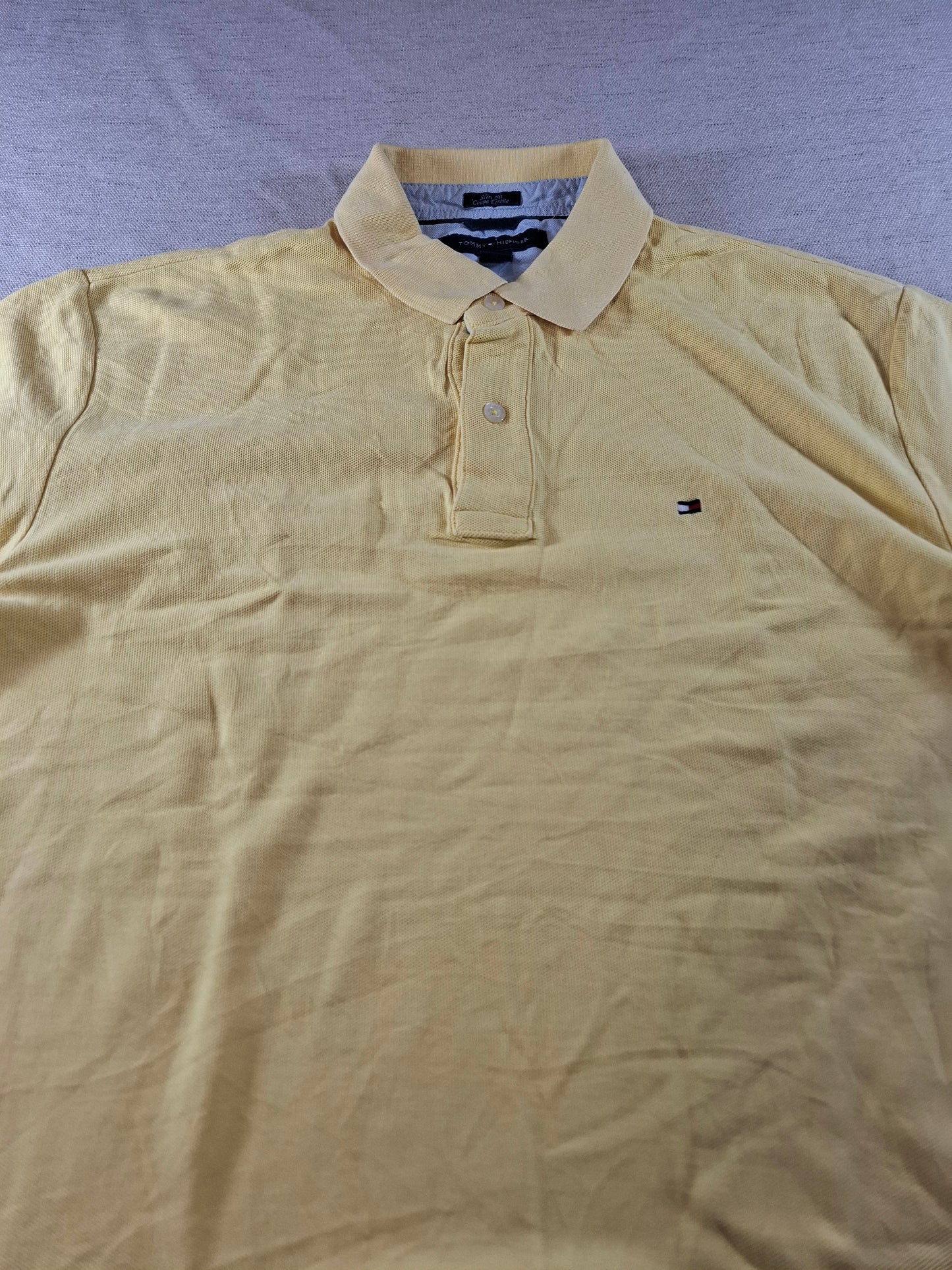 001063 Tommy Hilfiger Polo size L Yellow
