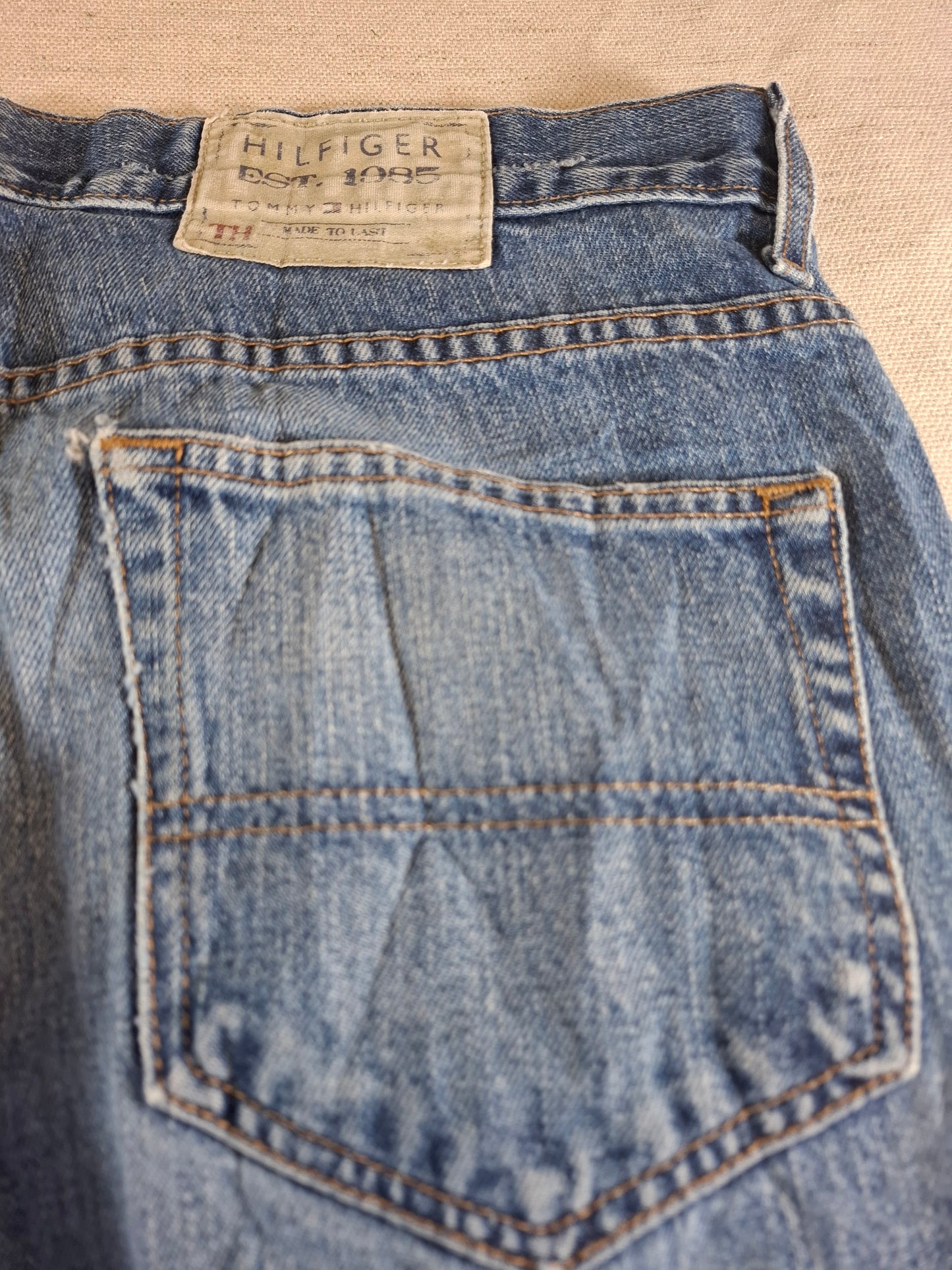 000217 Tommy Hilfiger 38/30 size Jeans Blue