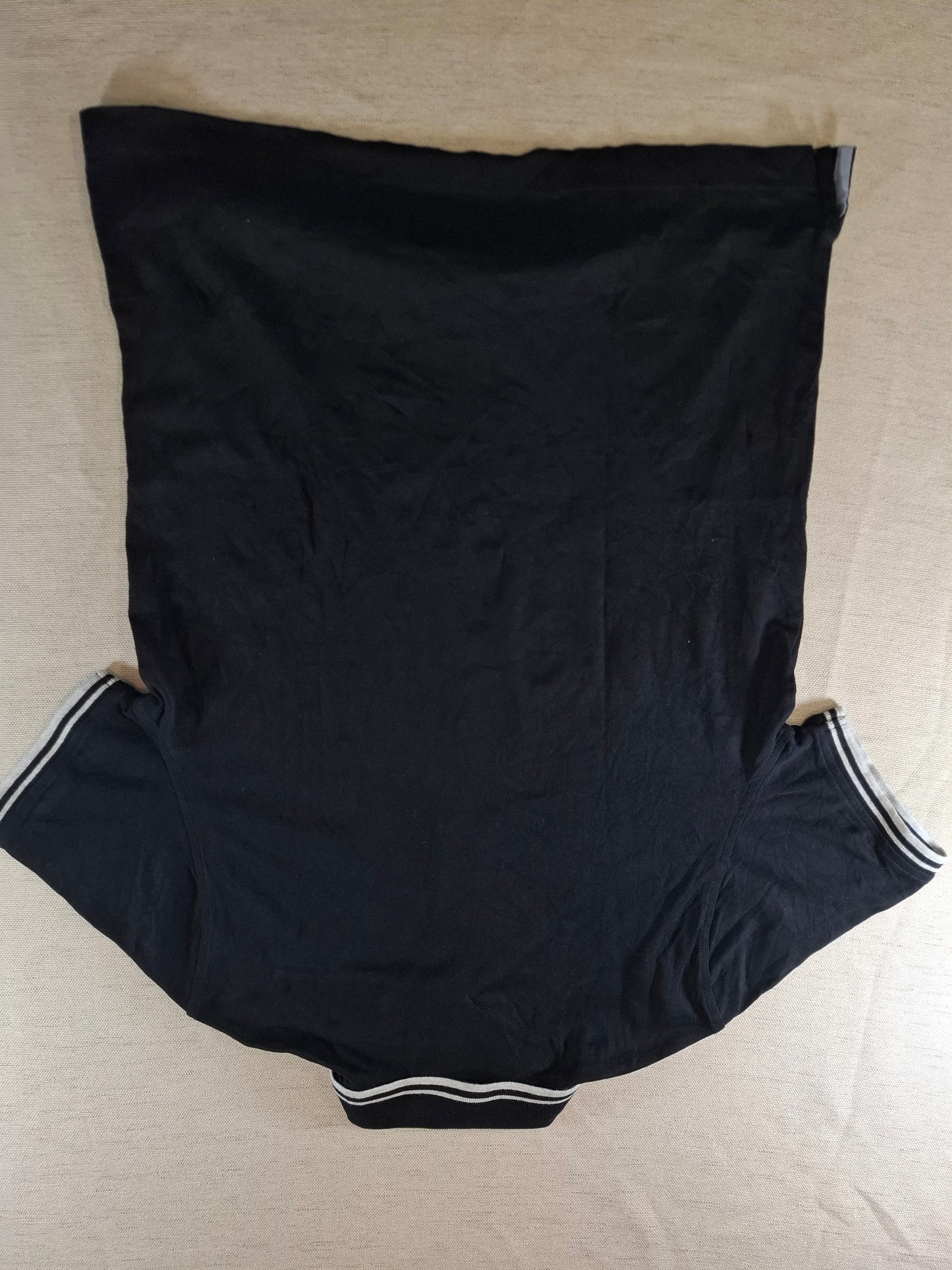 001059 Tommy Hilfiger Polo size M Black