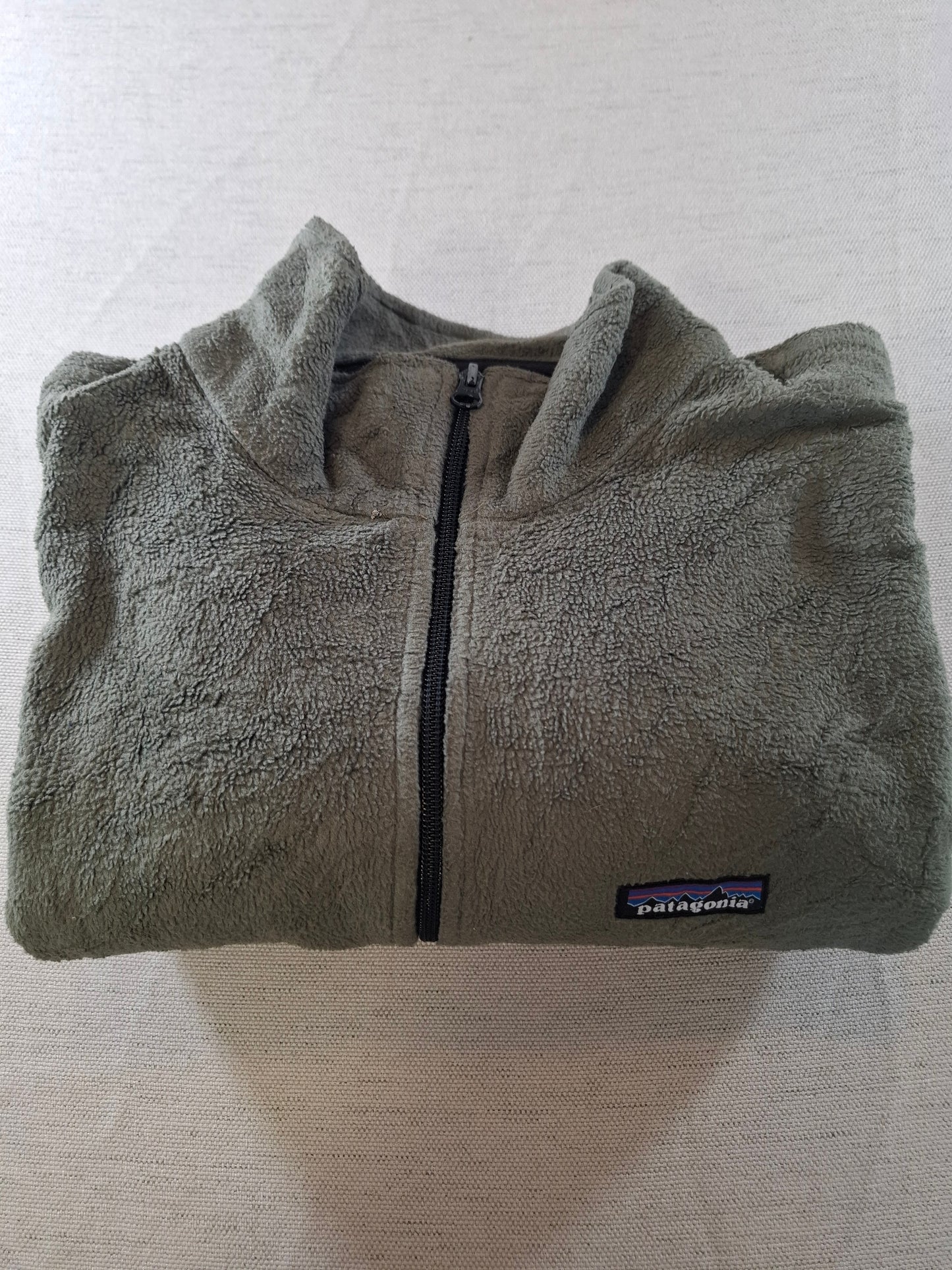 000953 Patagonia Fleece bodywarmer size M Dark Green