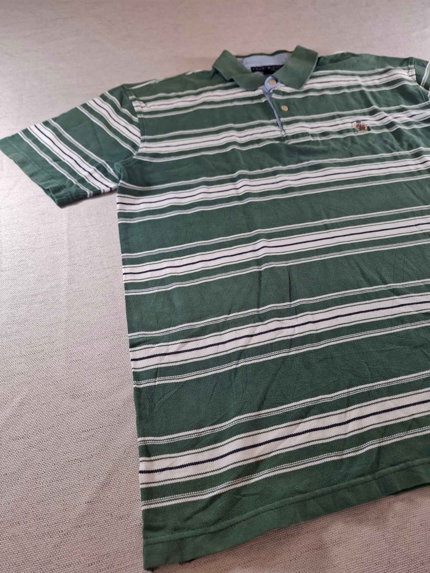 001115 Tommy Hilfiger Polo size XL Green/ white striped
