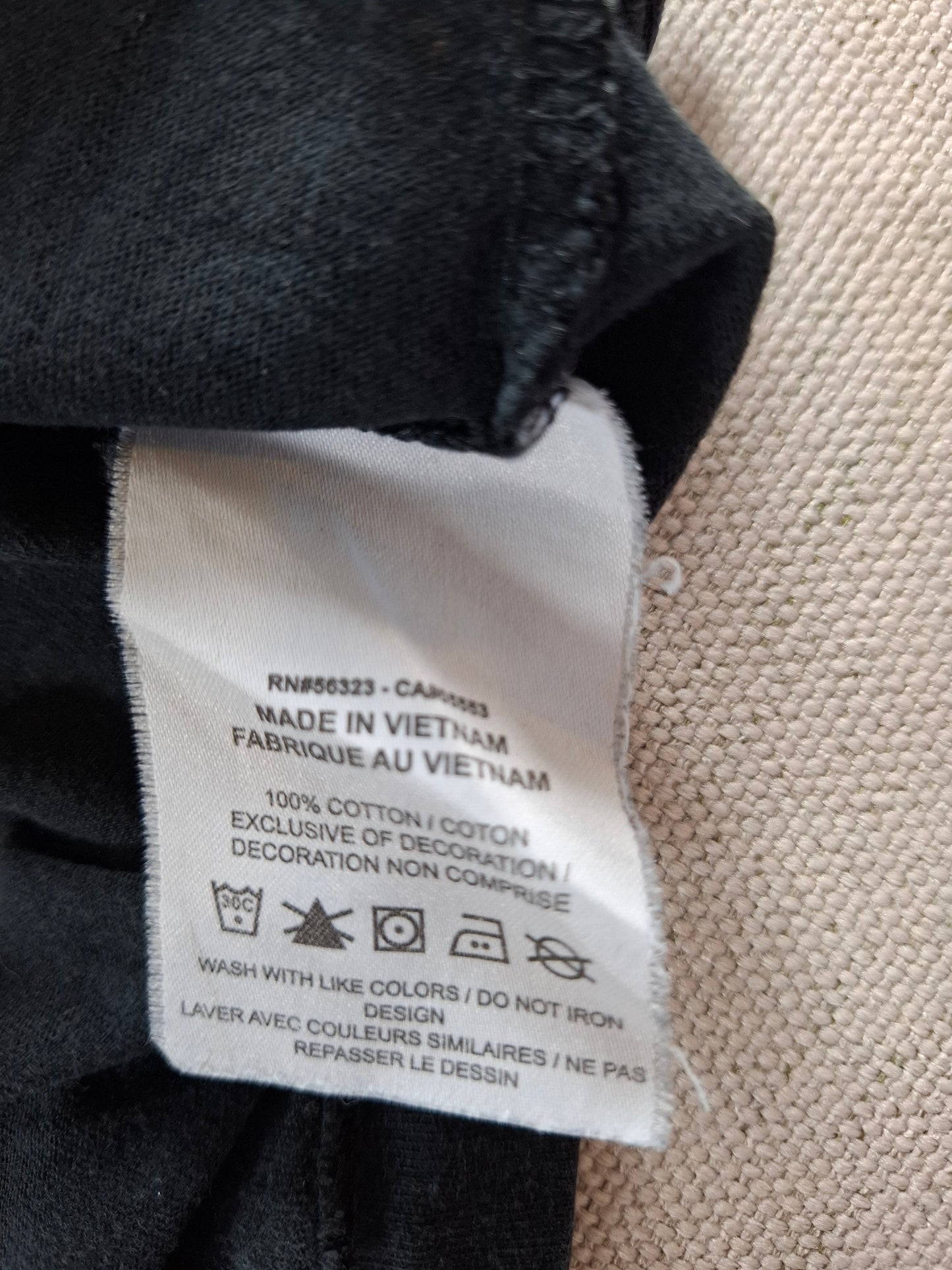 001126 Nike T-shirt size M Black