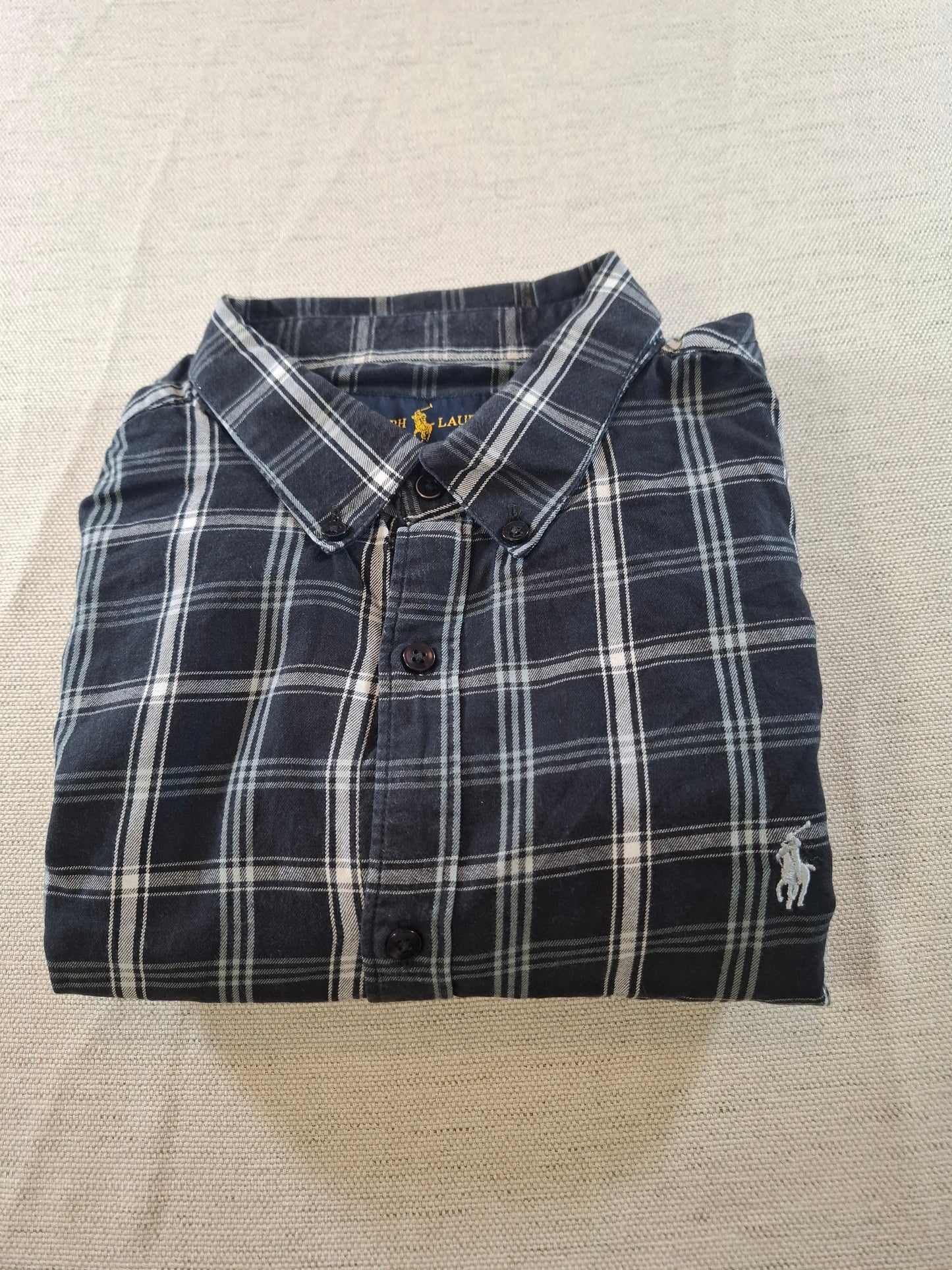 001071 Polo Ralph Lauren Button down shirt size L Black/ White checkered