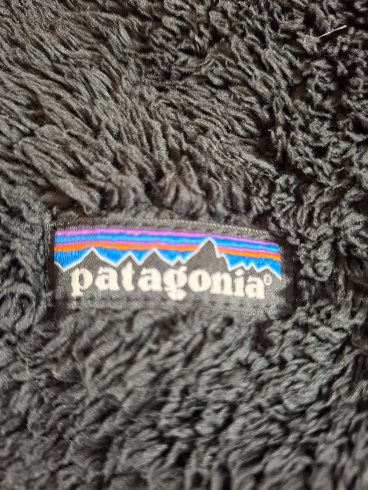 000693 Patagonia Fleece size M Black