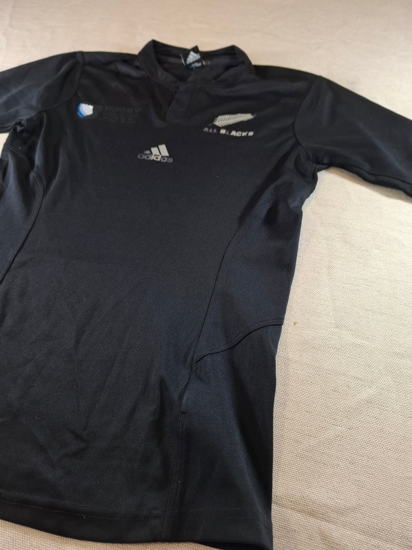 000124 – Adidas T-Shirt – Black (NZ All Blacks), Size M