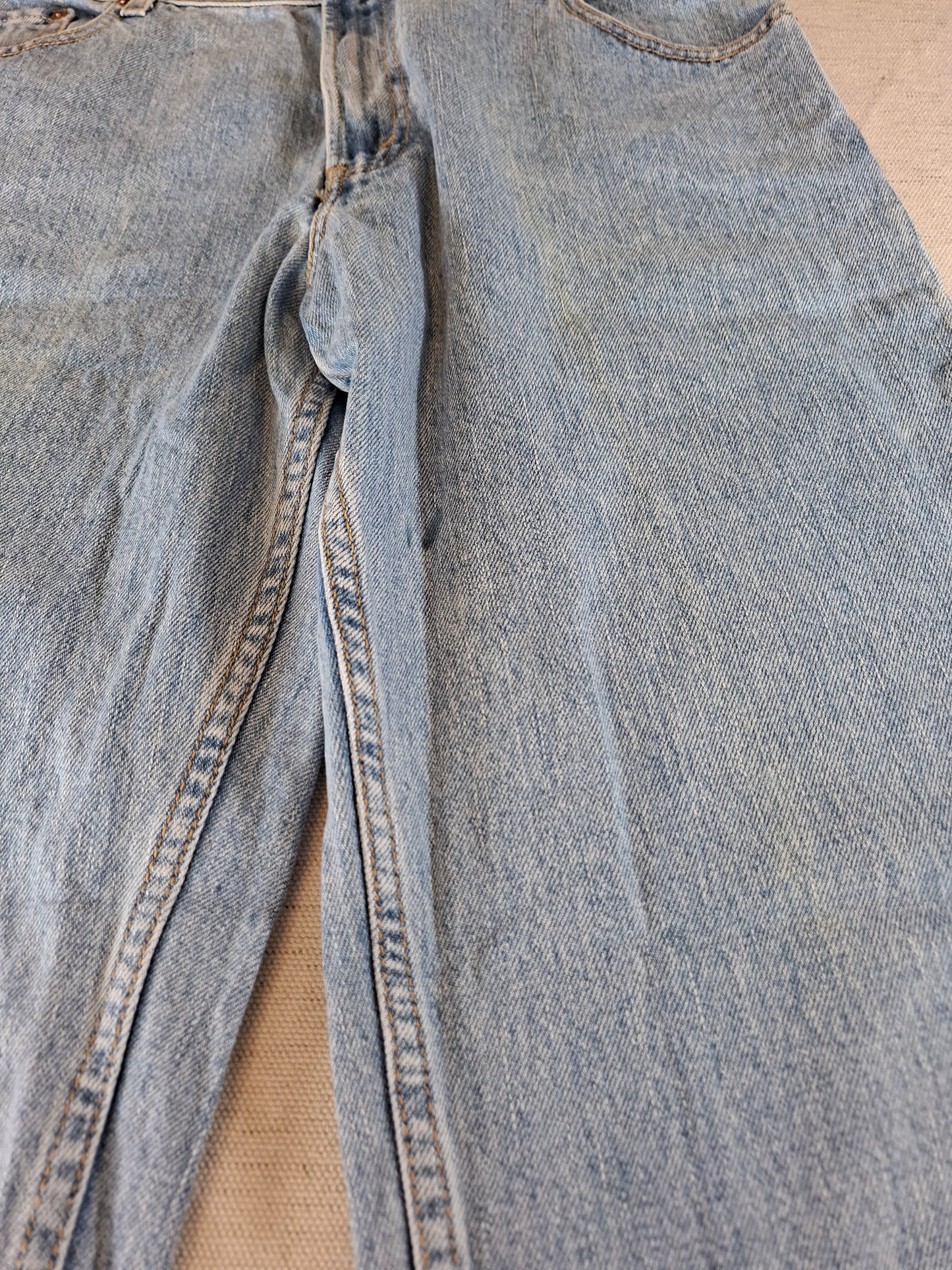 000176 Levi's 550 Jeans size 14S Blue
