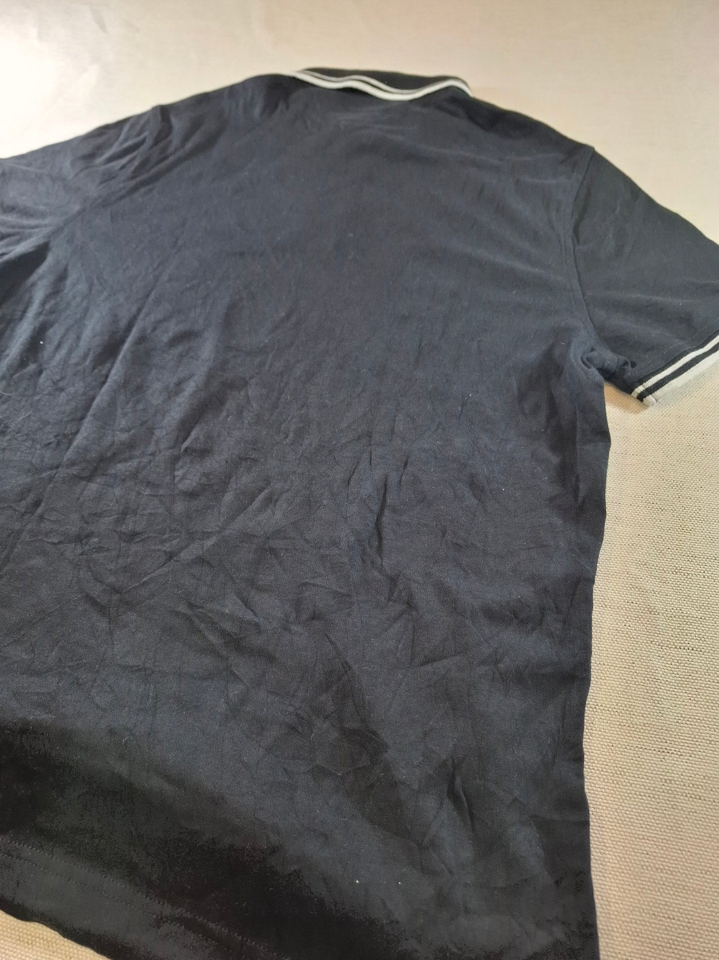 001059 Tommy Hilfiger Polo size M Black