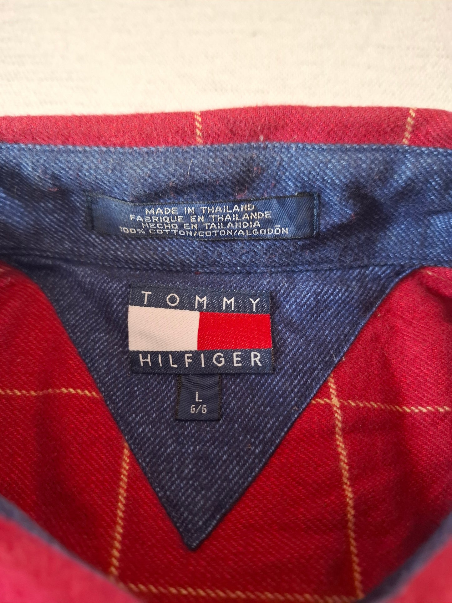 001090 Tommy Hilfiger Button down shirt size L Red/ White checkered