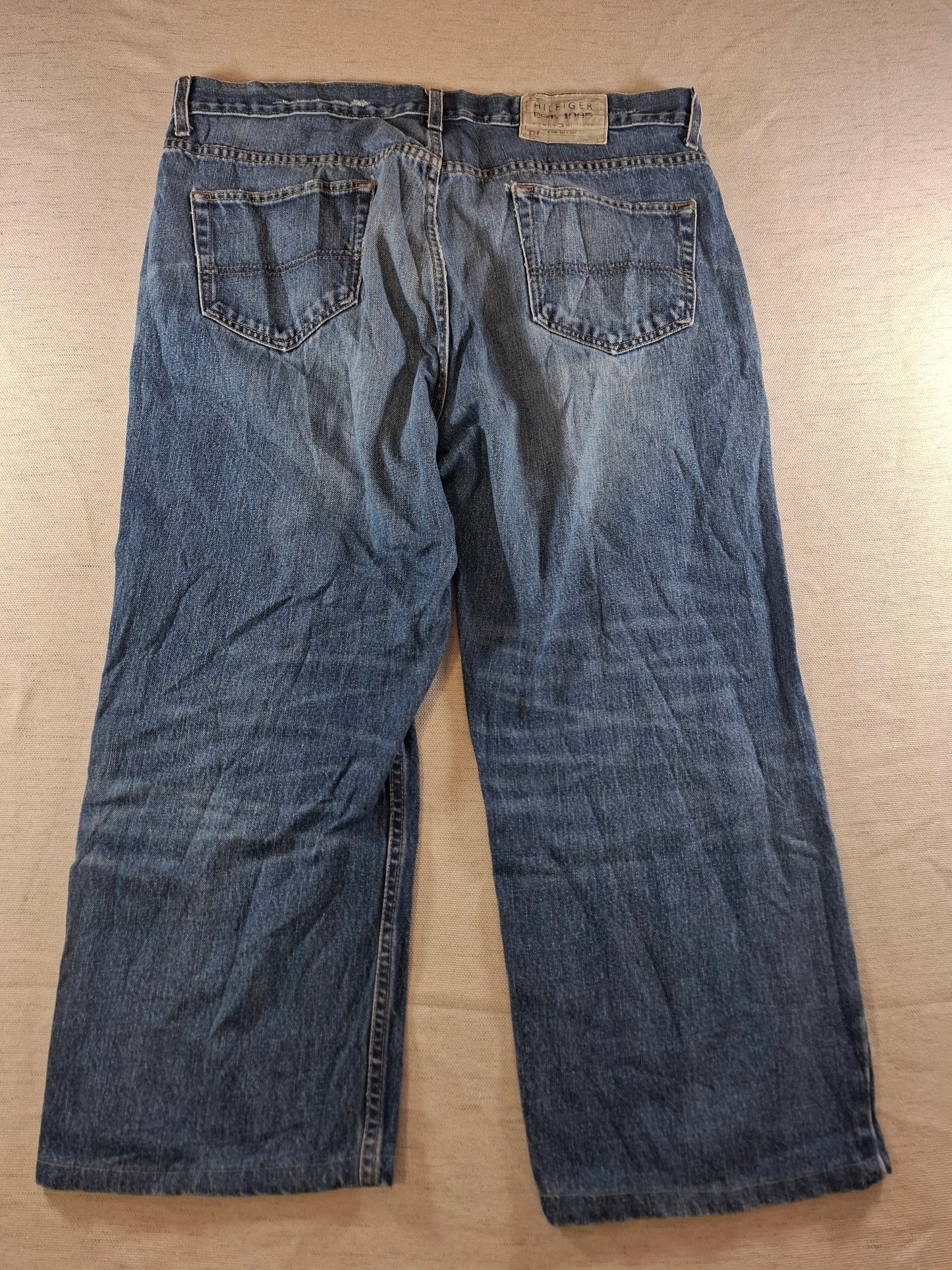 000217 Tommy Hilfiger 38/30 size Jeans Blue
