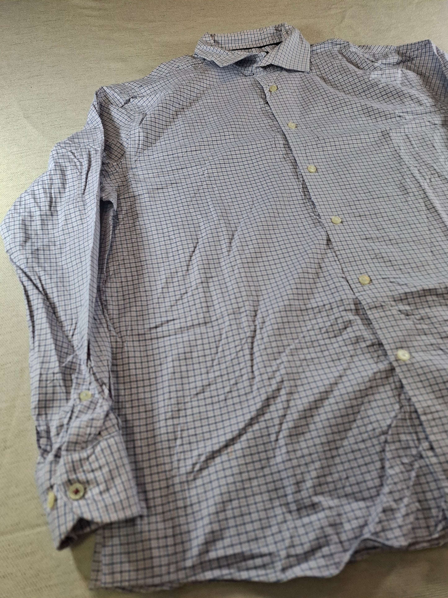 001094 Tommy Hilfiger Button down shirt size 17 / 34-35 Lila/ Blue/ White checkered